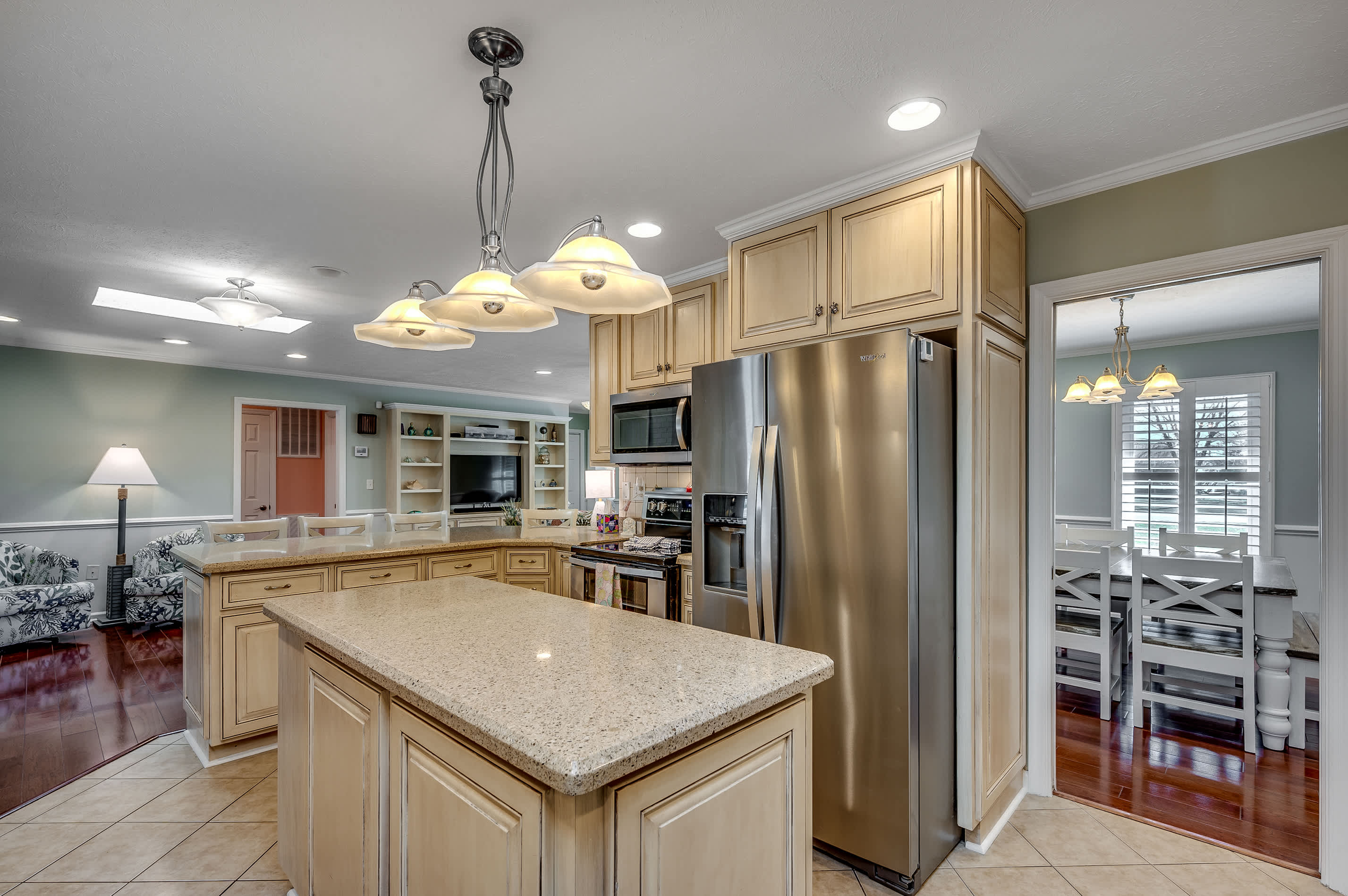 Tipsy Turtle Pet Friendly Family House