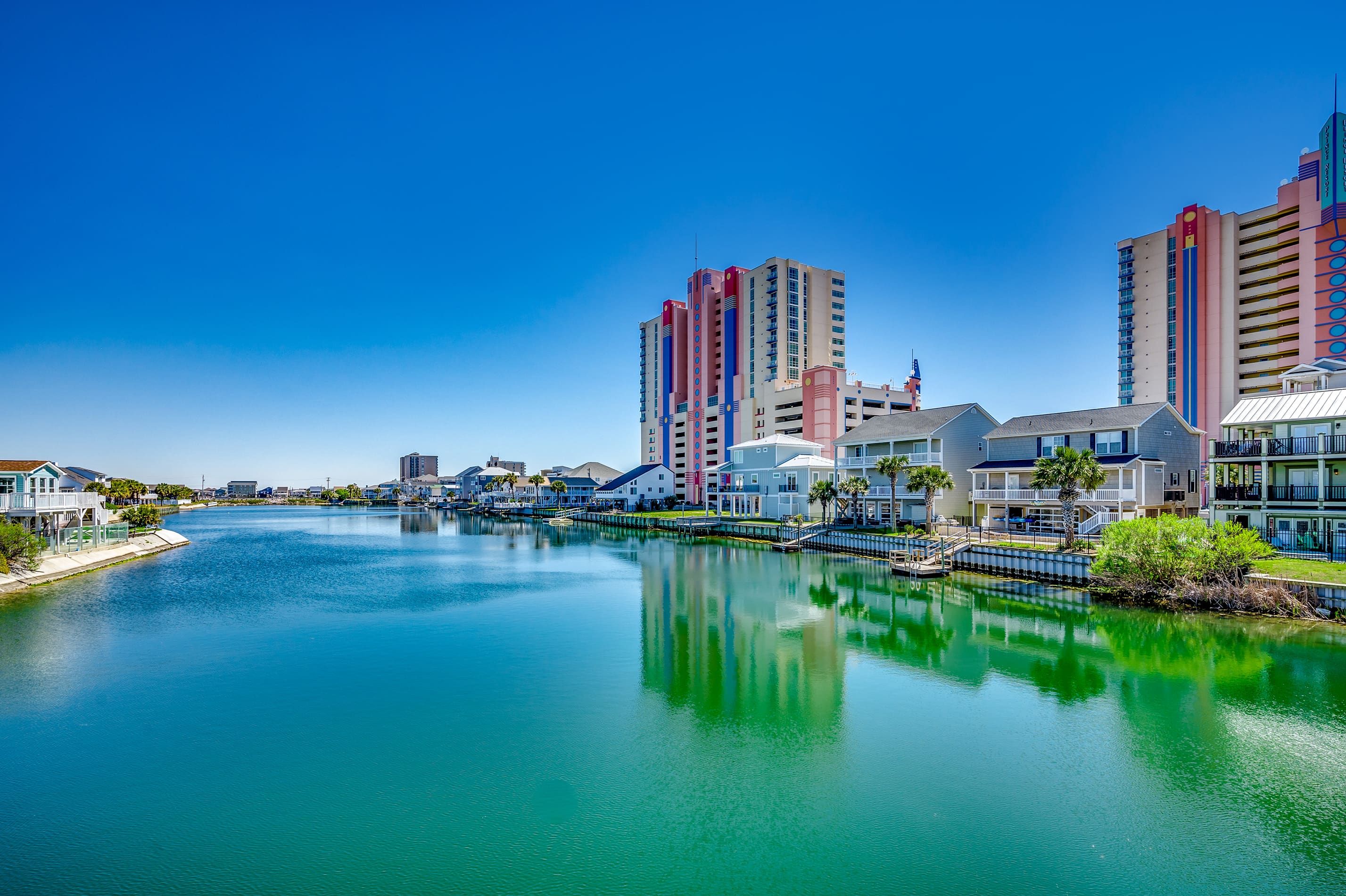 Stunning Waterfront Views at Crab Crest House