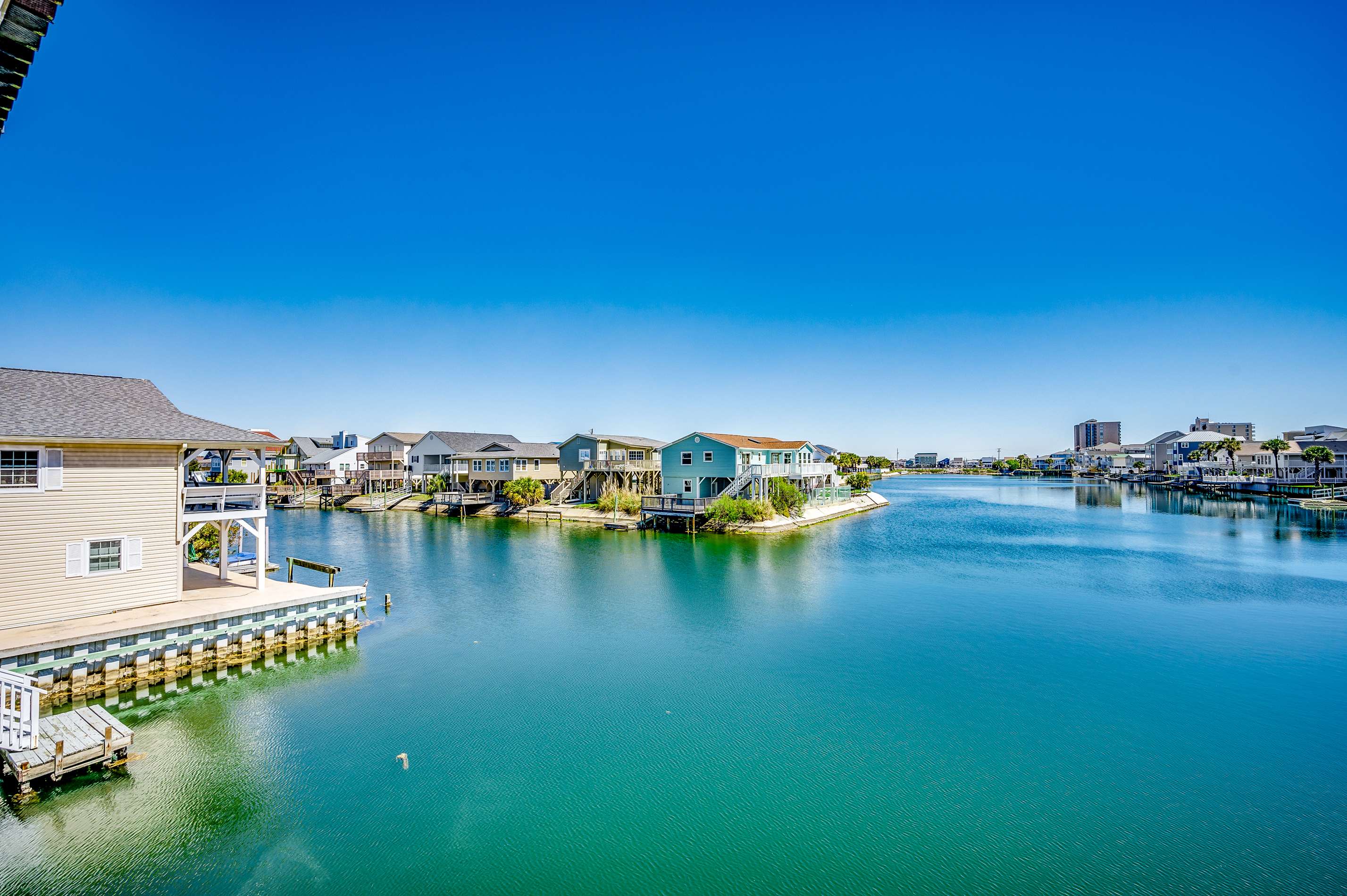 Stunning Waterfront Views at Crab Crest House