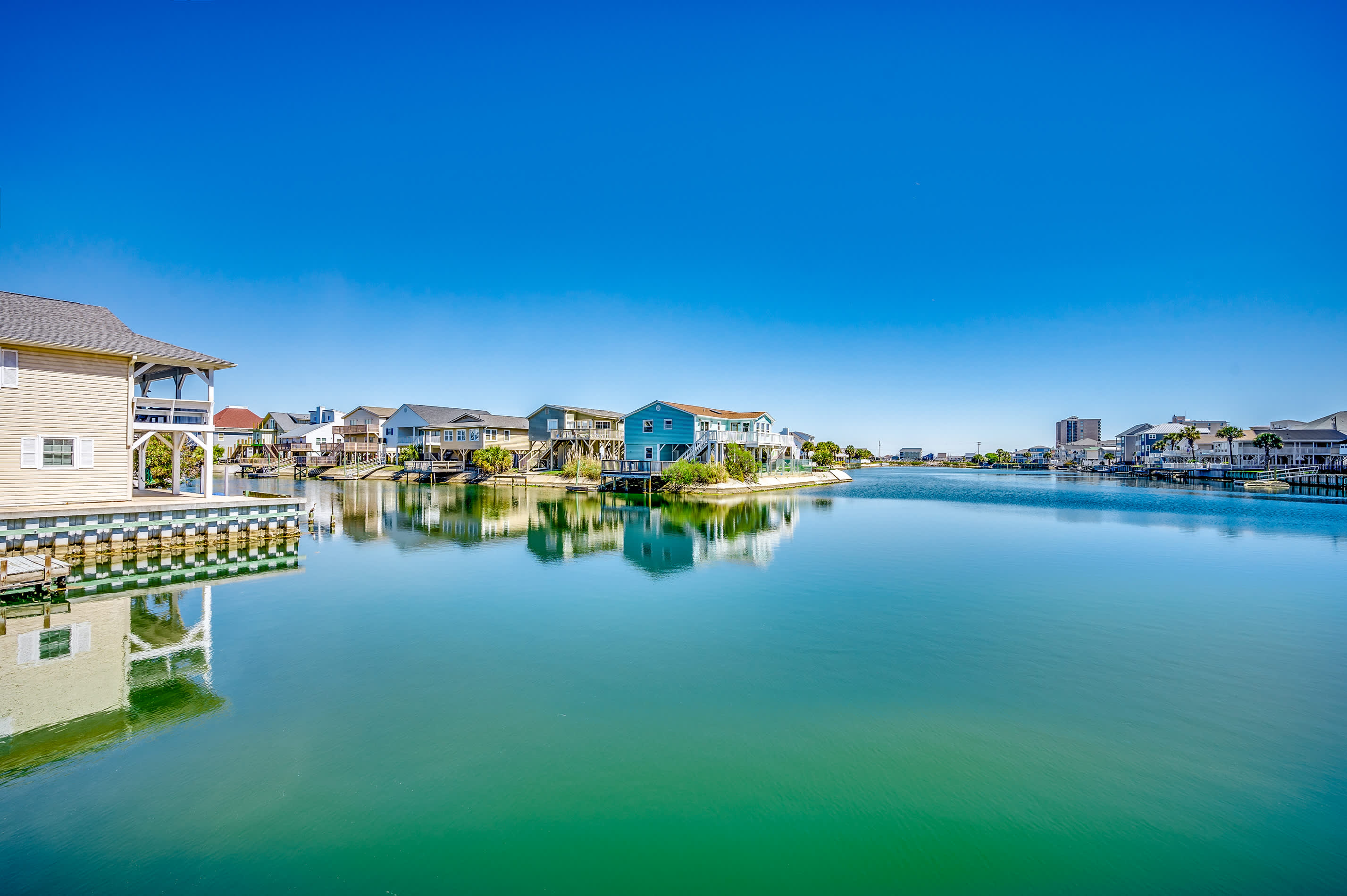 Stunning Waterfront Views at Crab Crest House