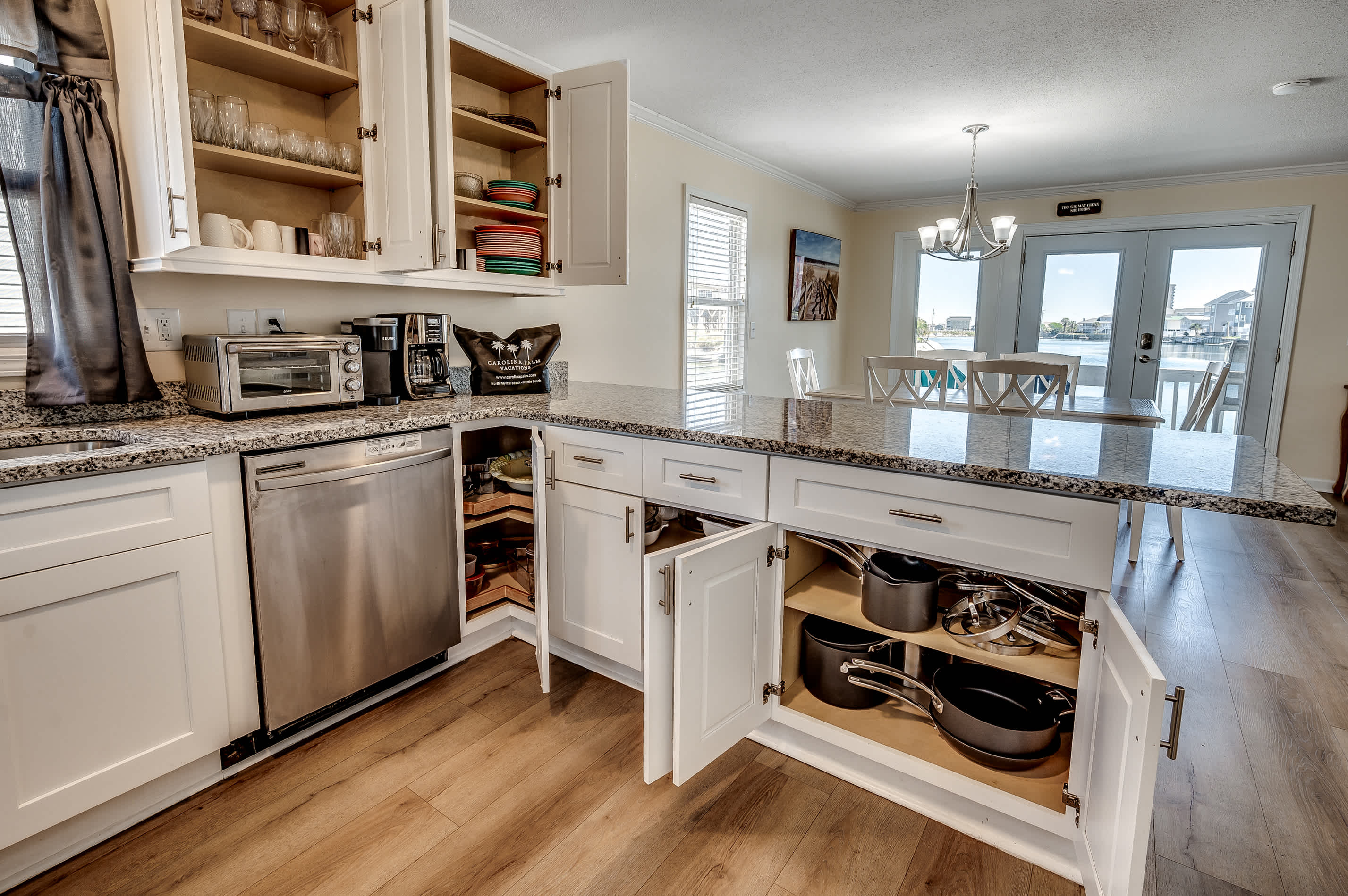 Stunning Waterfront Views at Crab Crest House