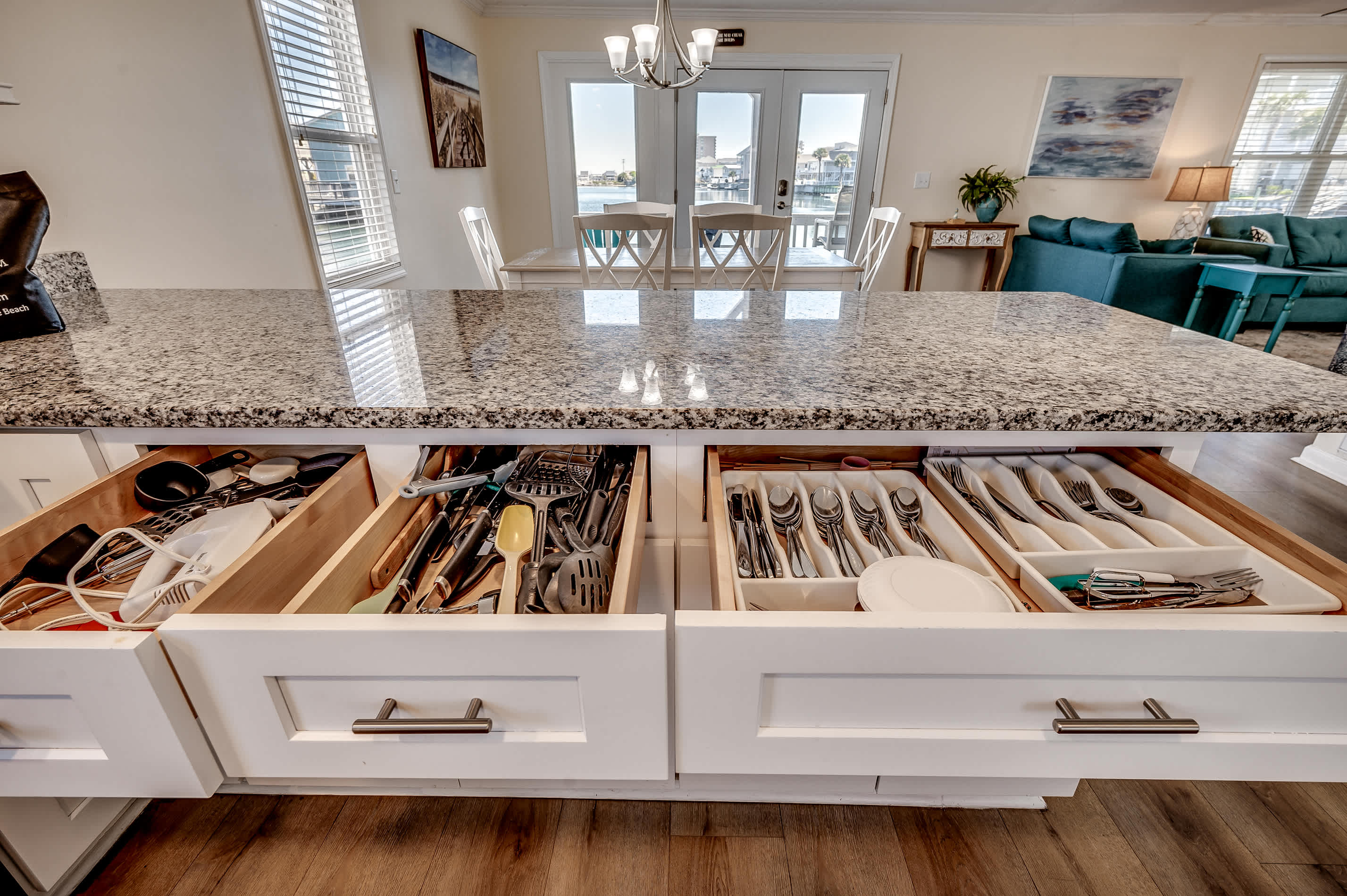 Stunning Waterfront Views at Crab Crest House