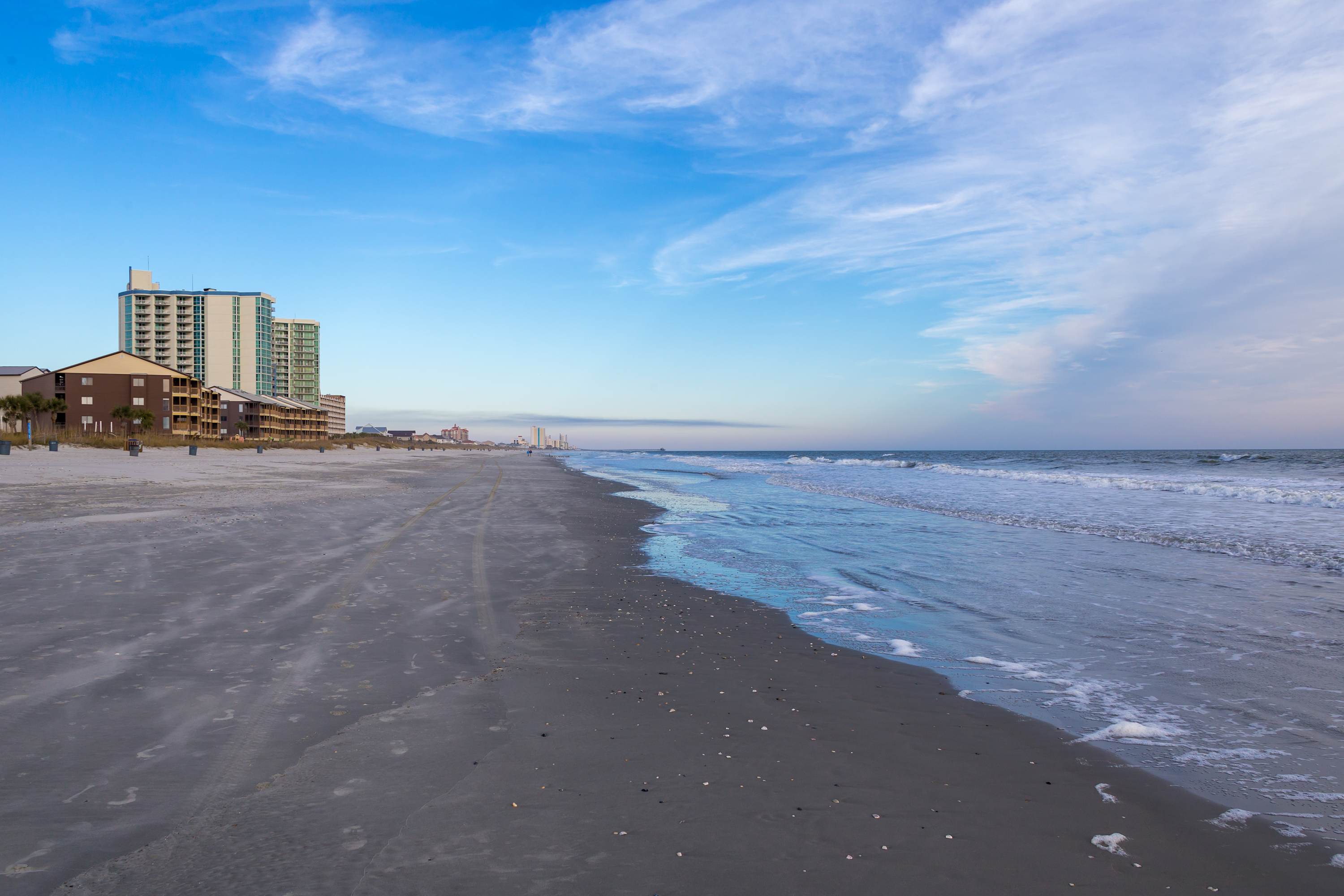 2 Blocks to Beach