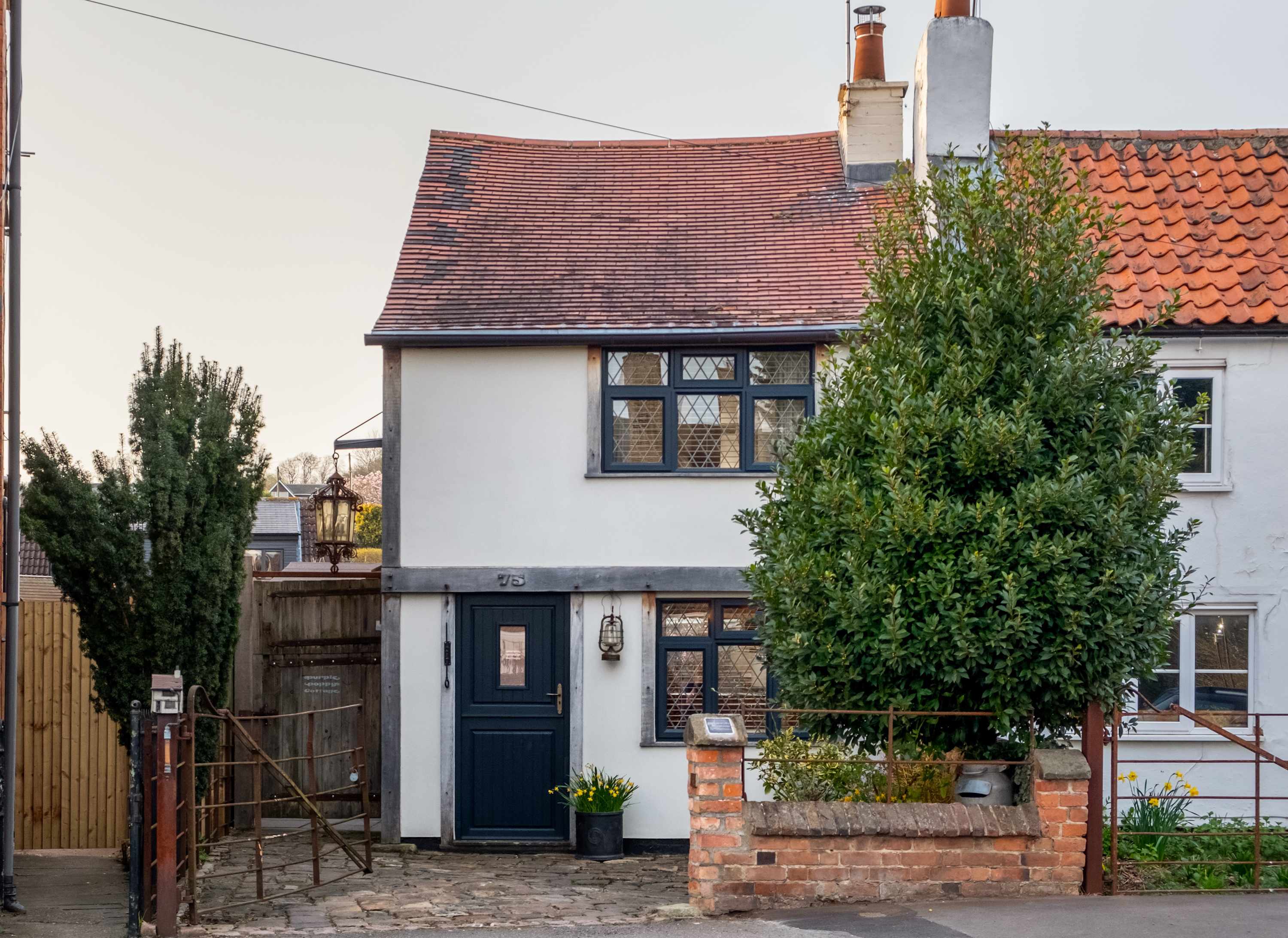 Purple Poppy Cottage — Burton Joyce, England — vacation rental