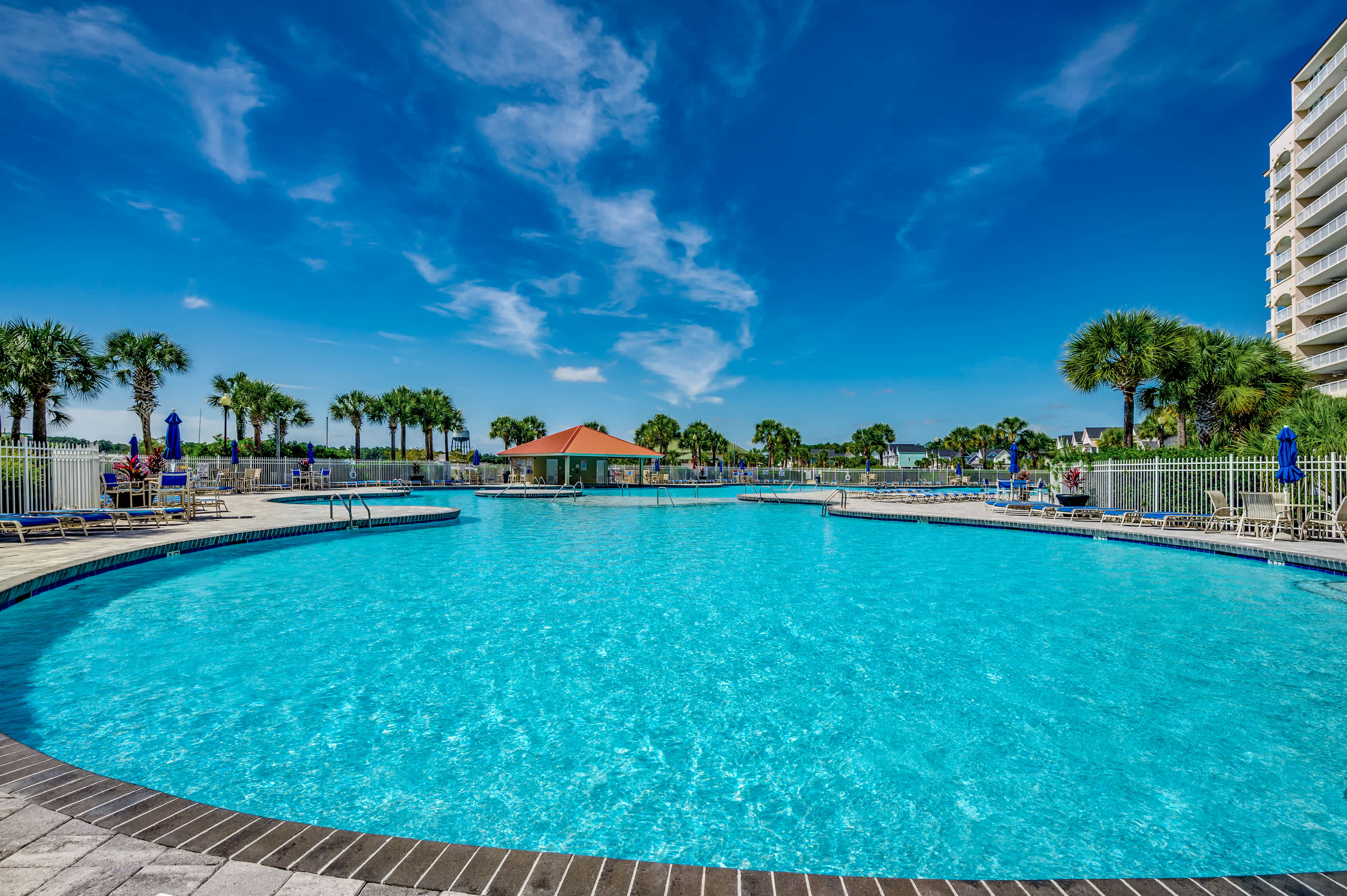 Access to Huge North Tower Pool and Hot Tub