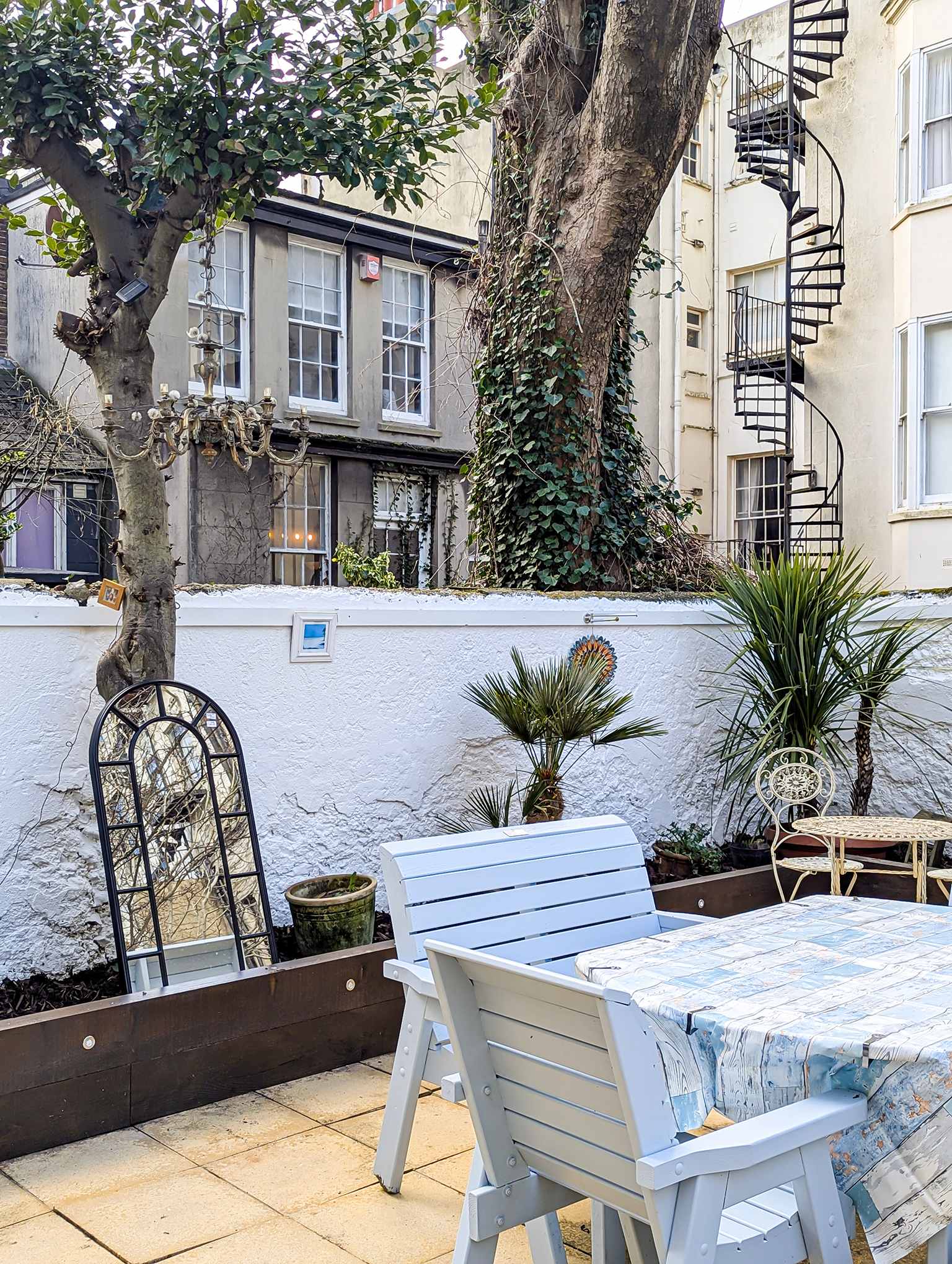 Brunswick Garden Studio | by Brighton Holiday Lets - Brighton Holiday Home - Image 12