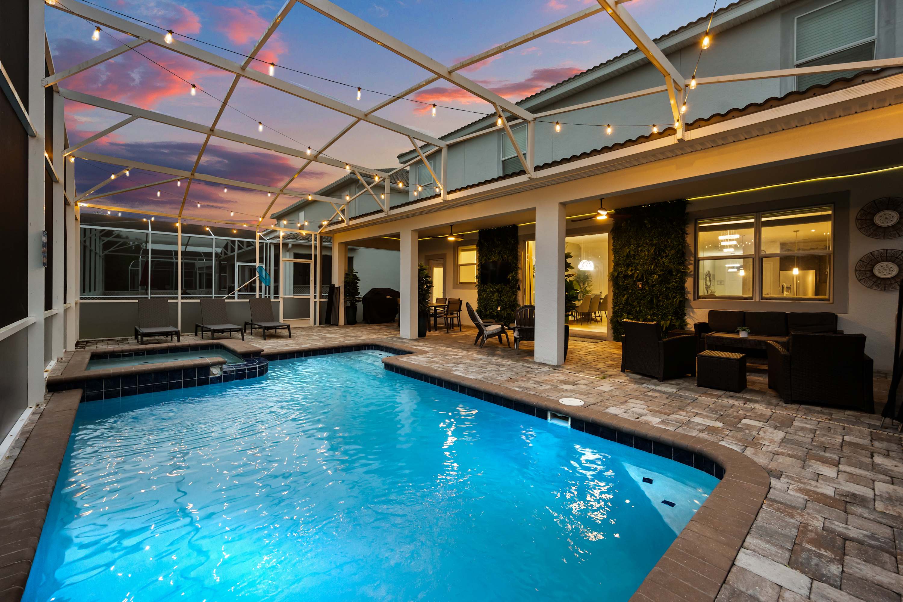 Private Swimming Pool 