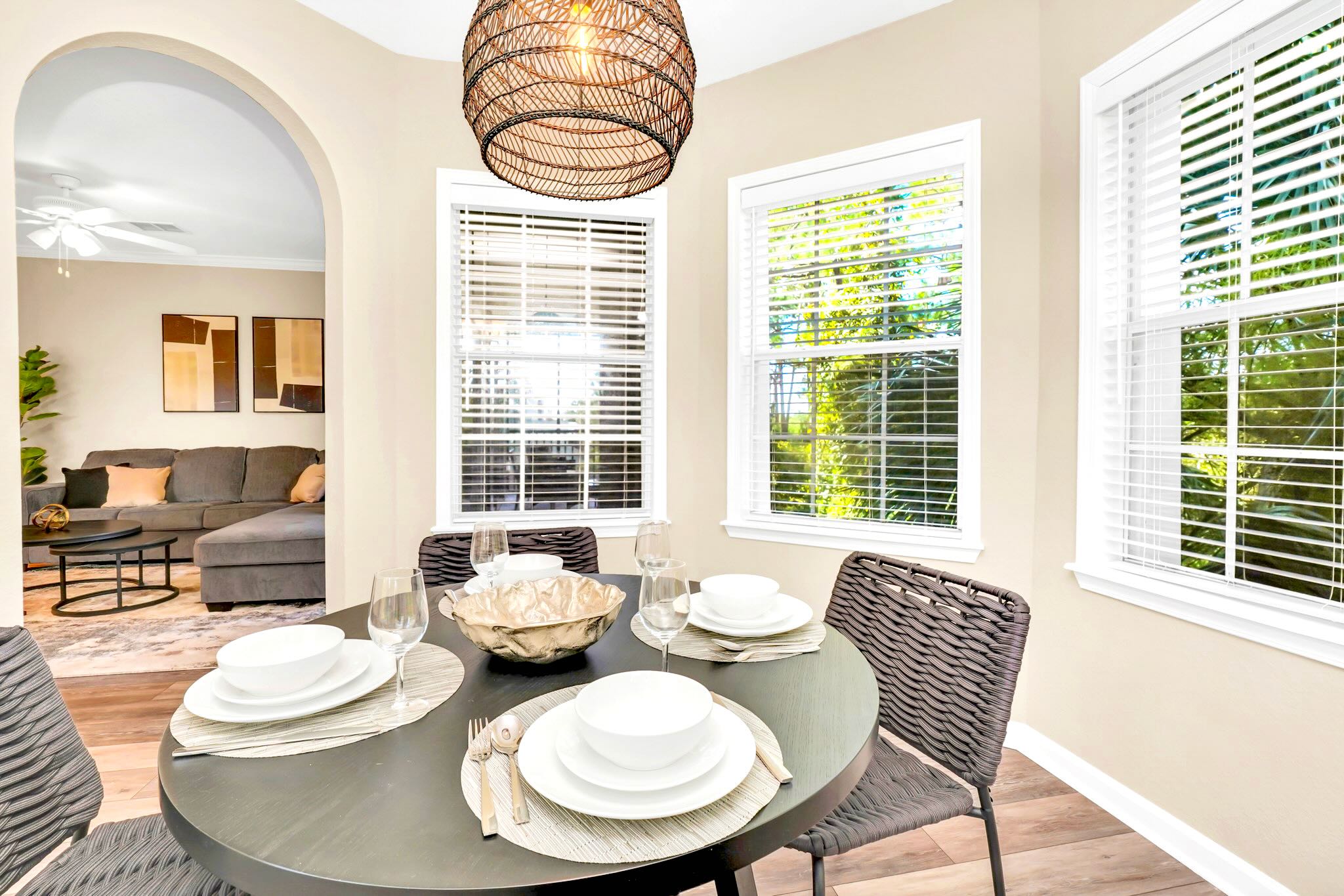 Upstay Pet Friendly Family Condo w Pool Sleeps 8 | Photo 11