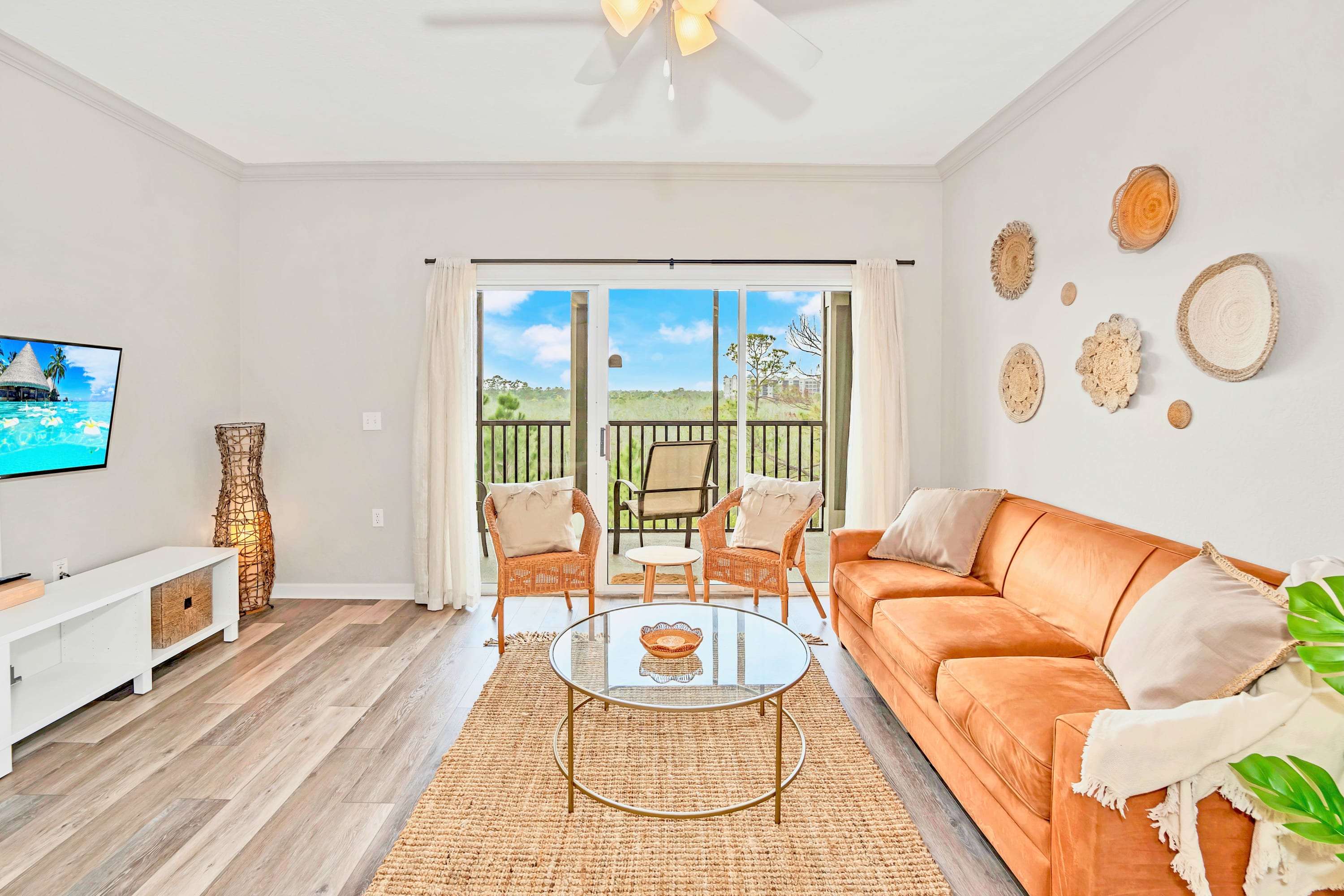 Upstay Condo Near Disney w Pool Hot tub Sauna