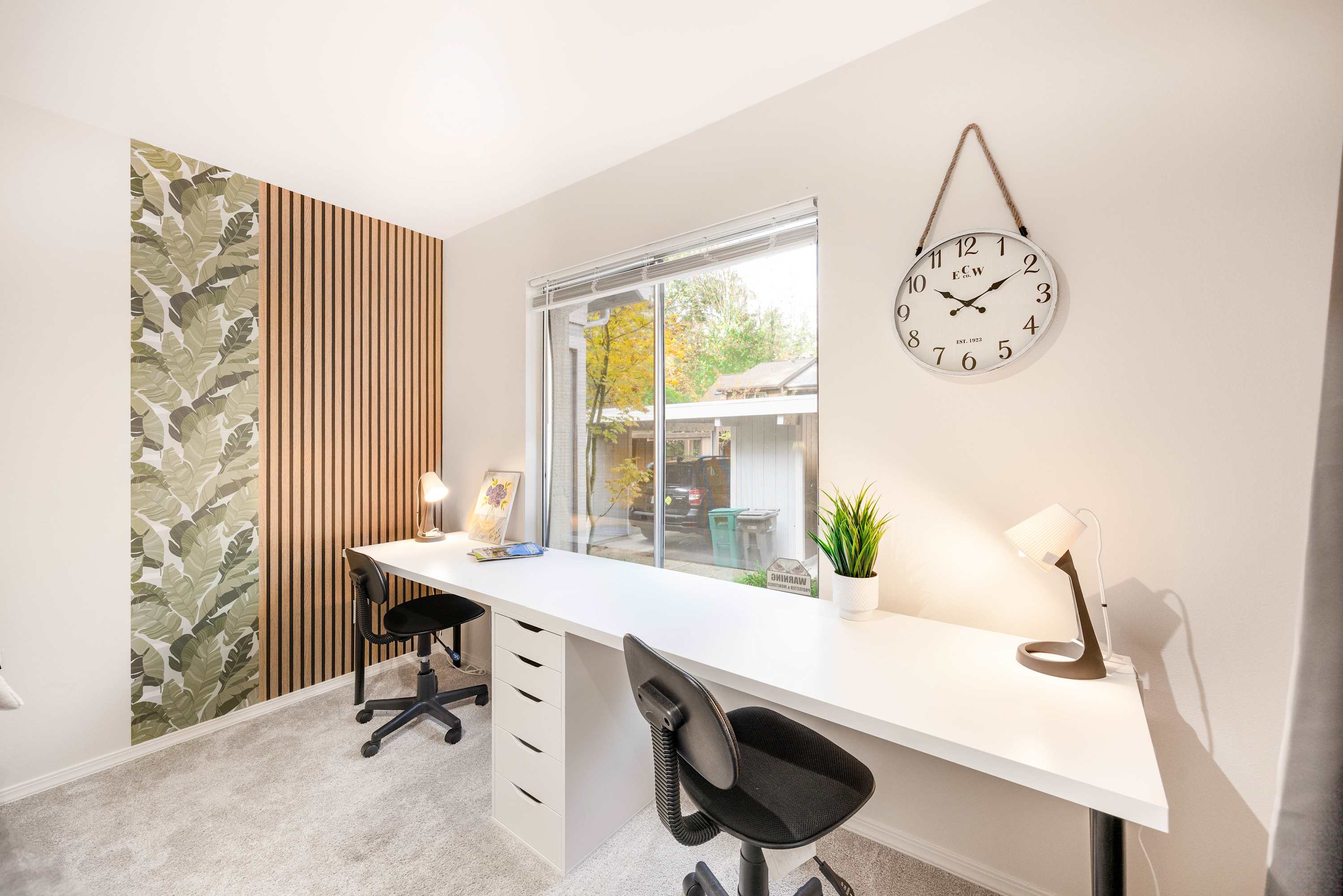 4B TH in Kirkland, Woodinville, Prime Location