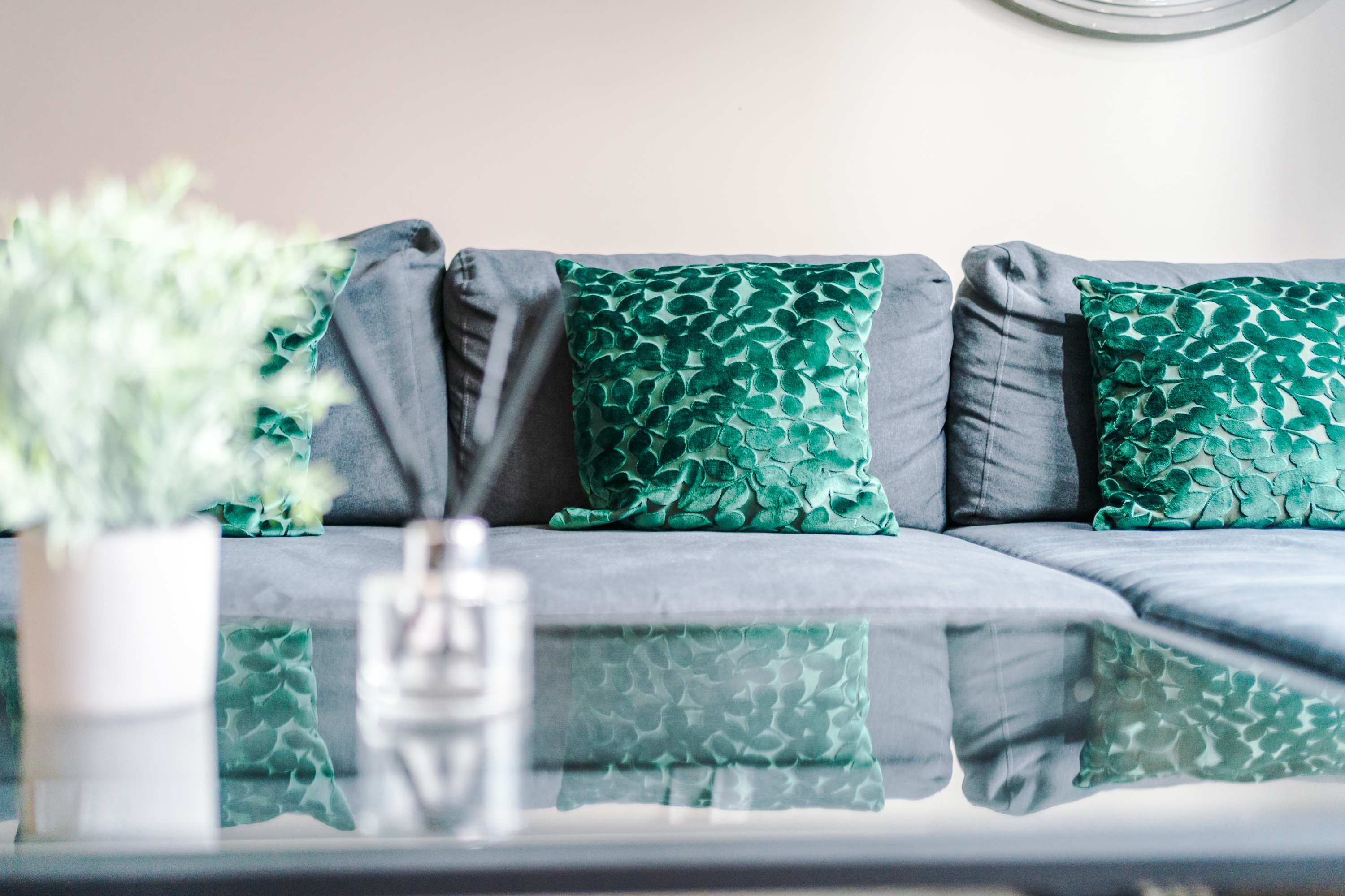 View Stylish City Centre Apartment in Whitehall Road LS12 1FG Stylish City Centre Apartment in Whitehall Road LS12 1FG - Property image 27 - VivreStays