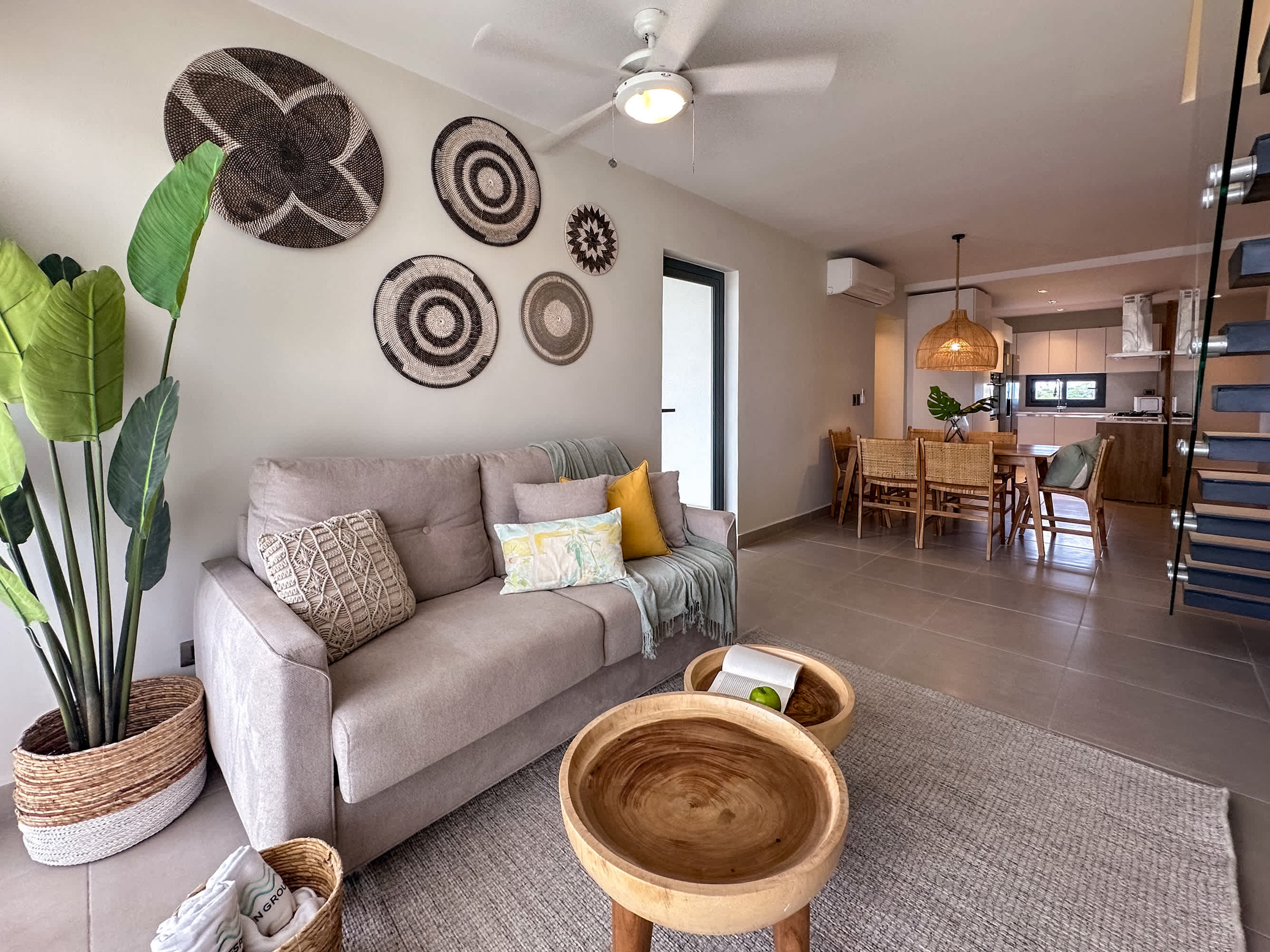 4 Bedroom Beach Penthouse w private rooftop