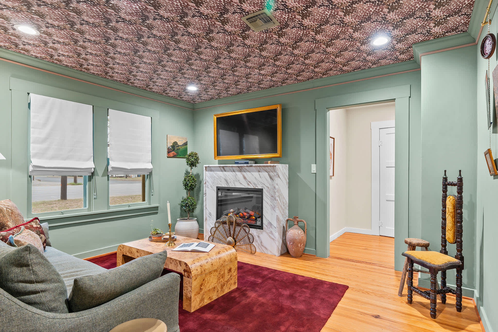 Hot tub, Cowboy Pool, Close to Main St! — Fredericksburg, TX — vacation rental