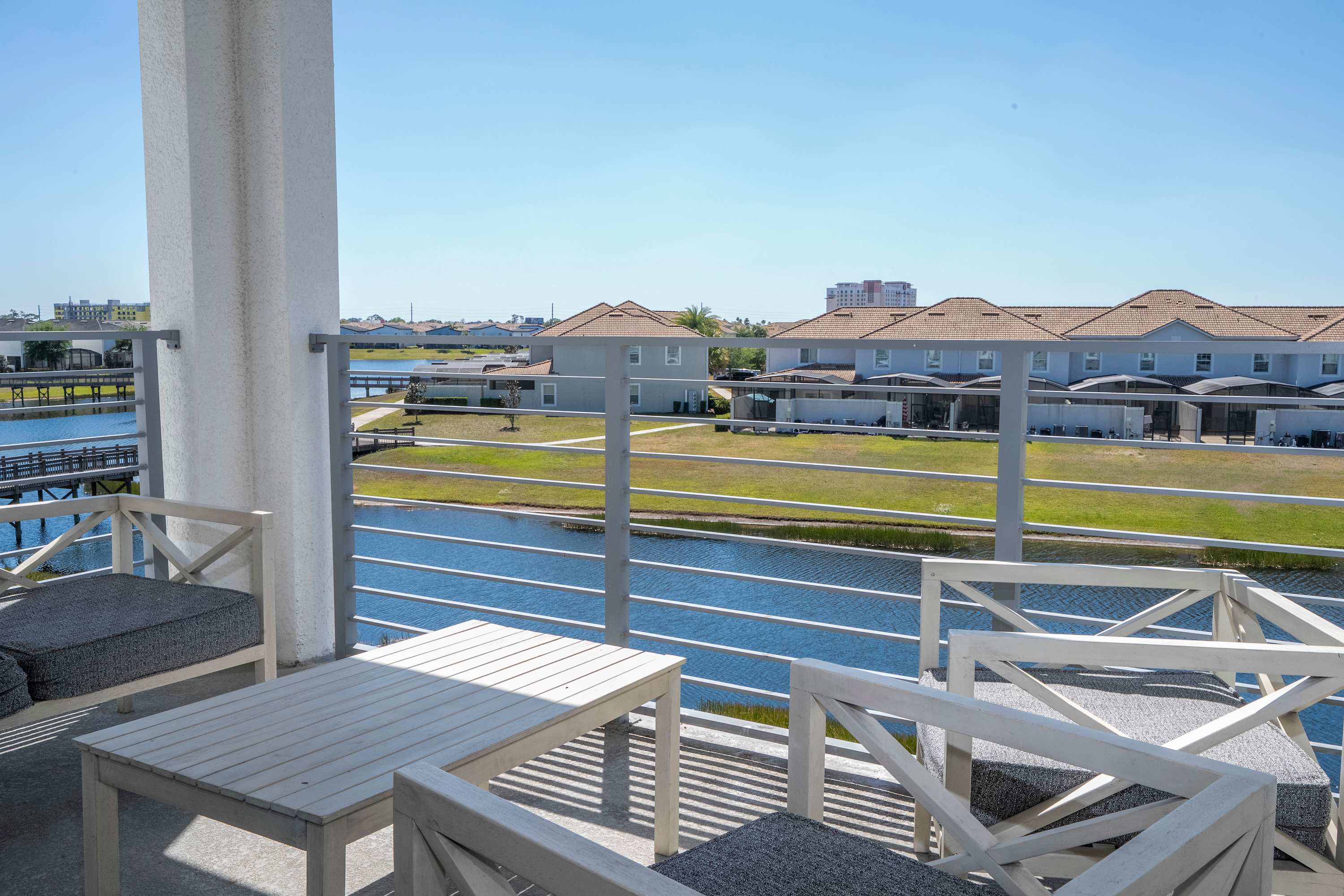 Gorgeous 2Bd Near Disney Storey Lake 303 3121 — Kissimmee, FL — vacation rental