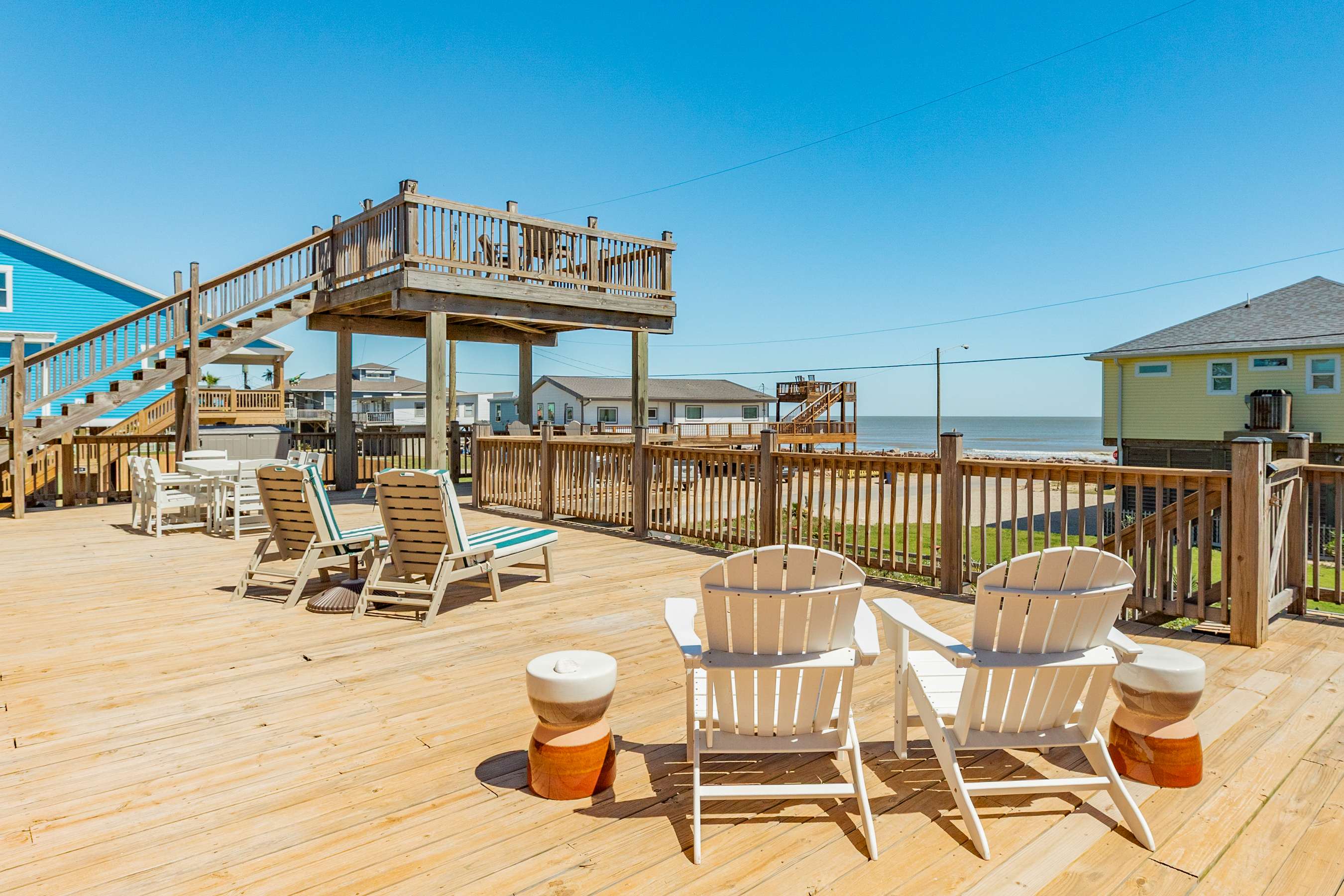 Pink Pearl Where Mr Ocean Blue Meets Ms Posh Pink