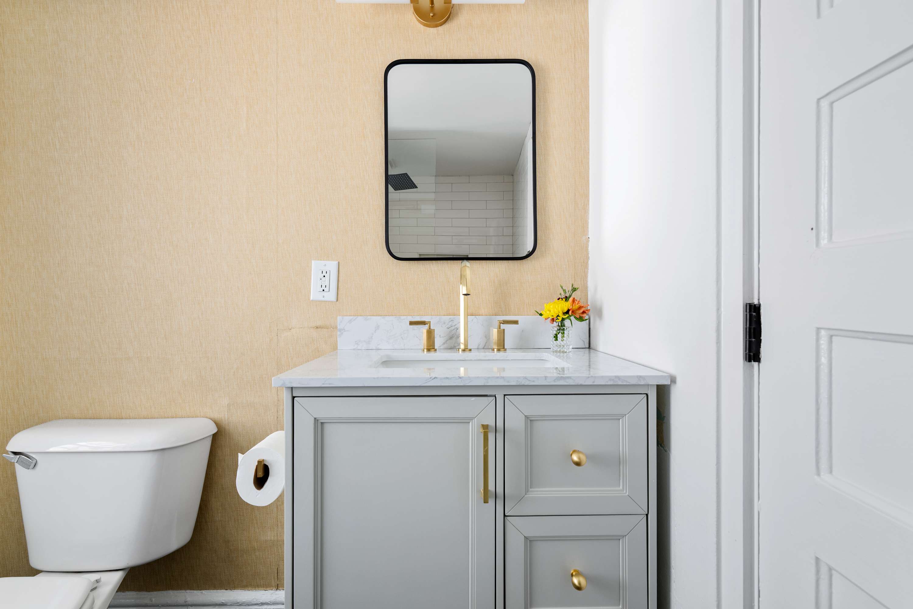 Bathroom #1: Walk-in Shower