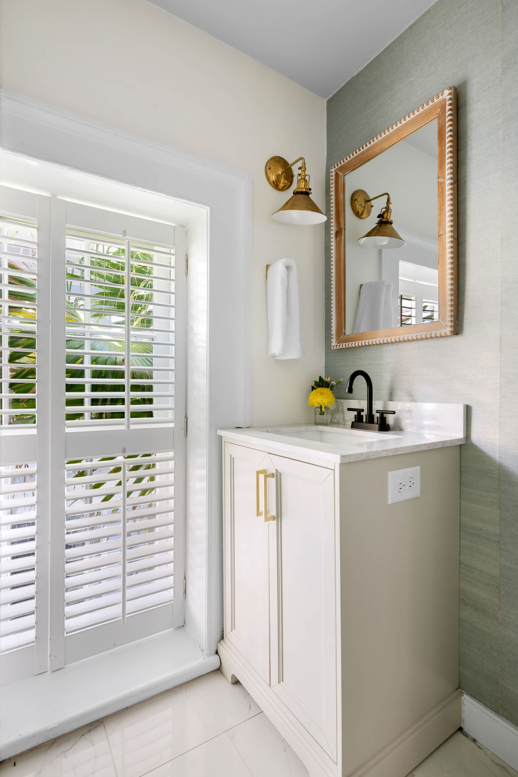 Bathroom #2: Walk-in shower