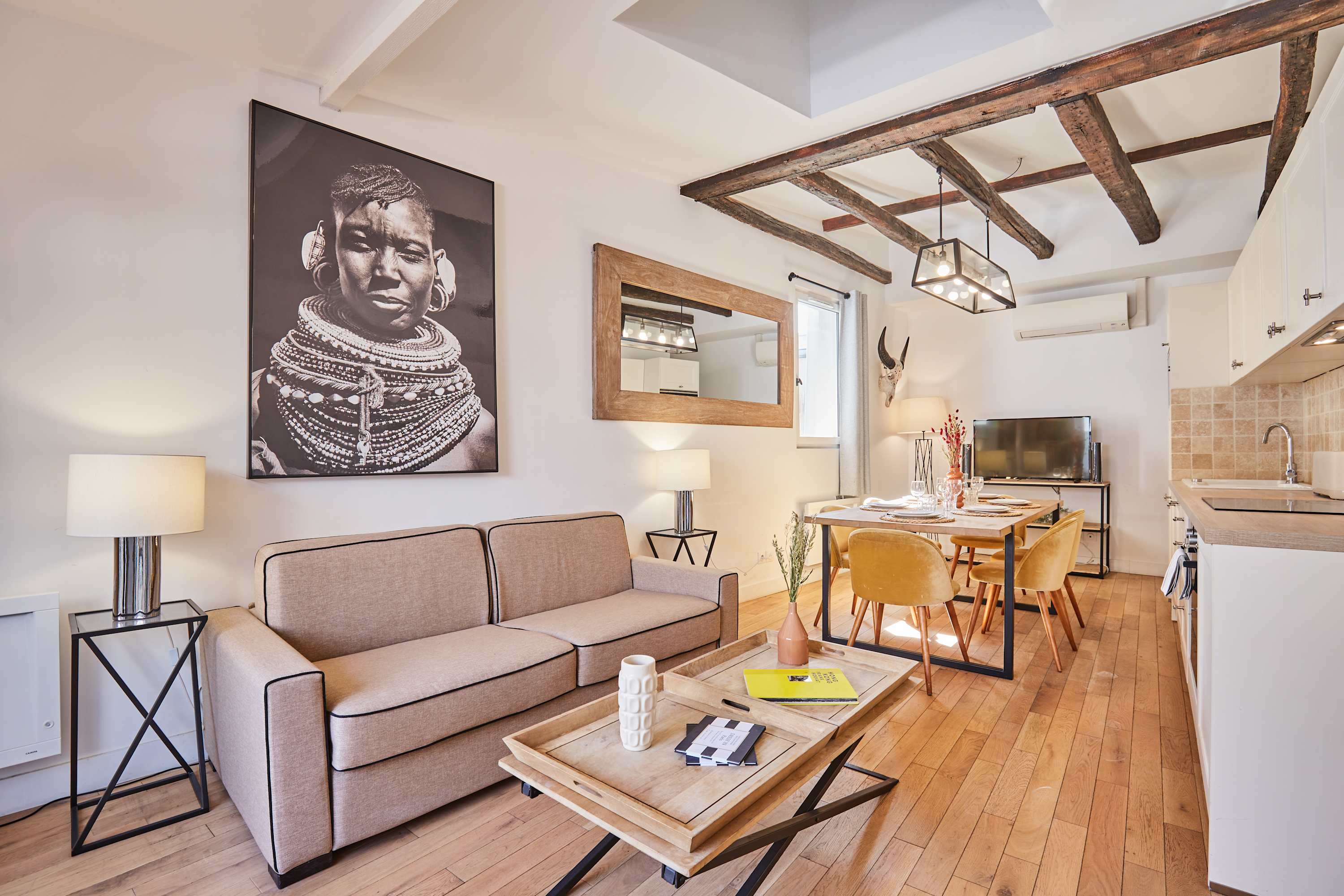 Charming apartment Center of Paris with terrace — Paris, Île-de-France — vacation rental