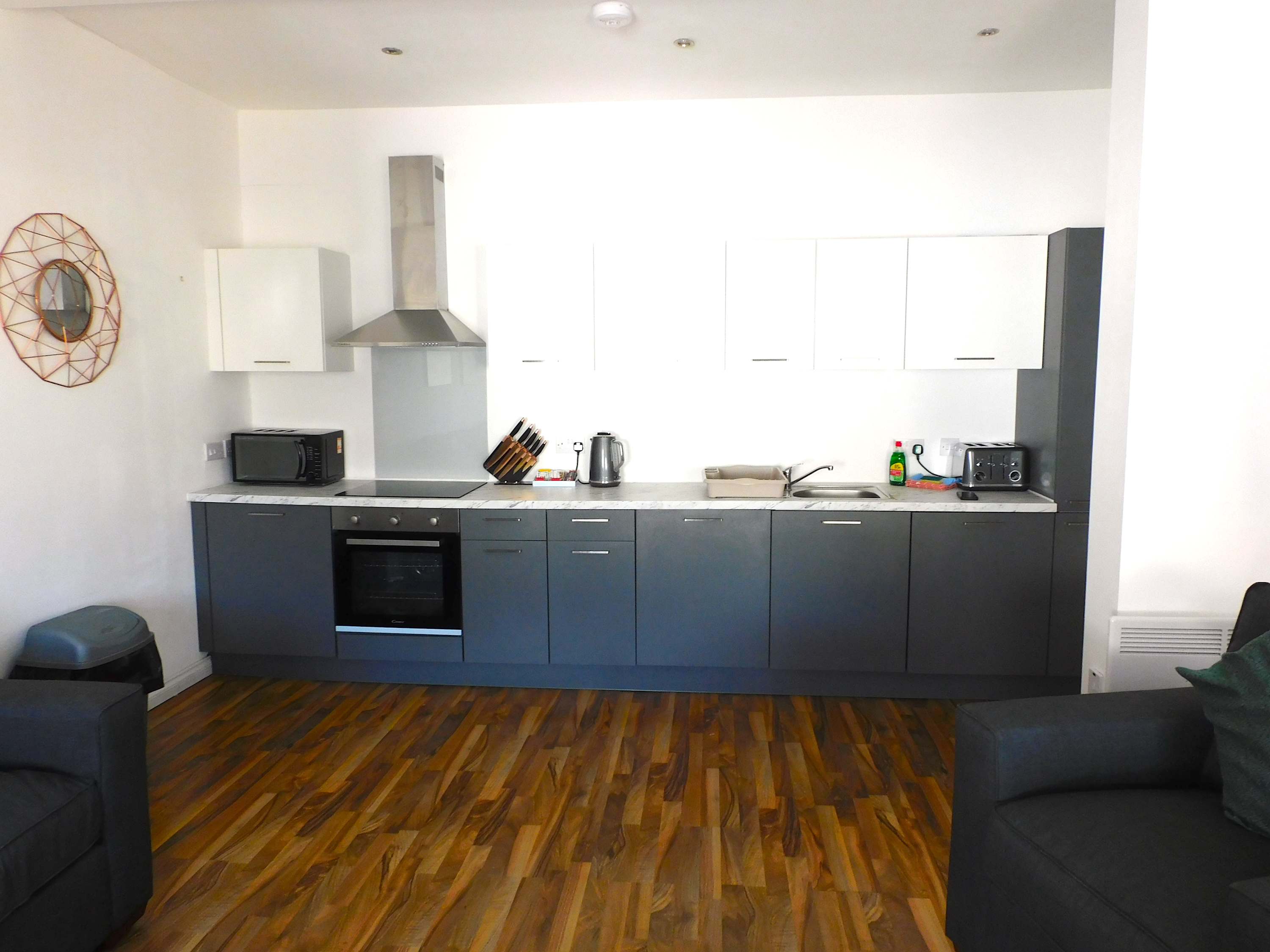 No 1 -  2 bedroom Apartment in Lanark Town Centre