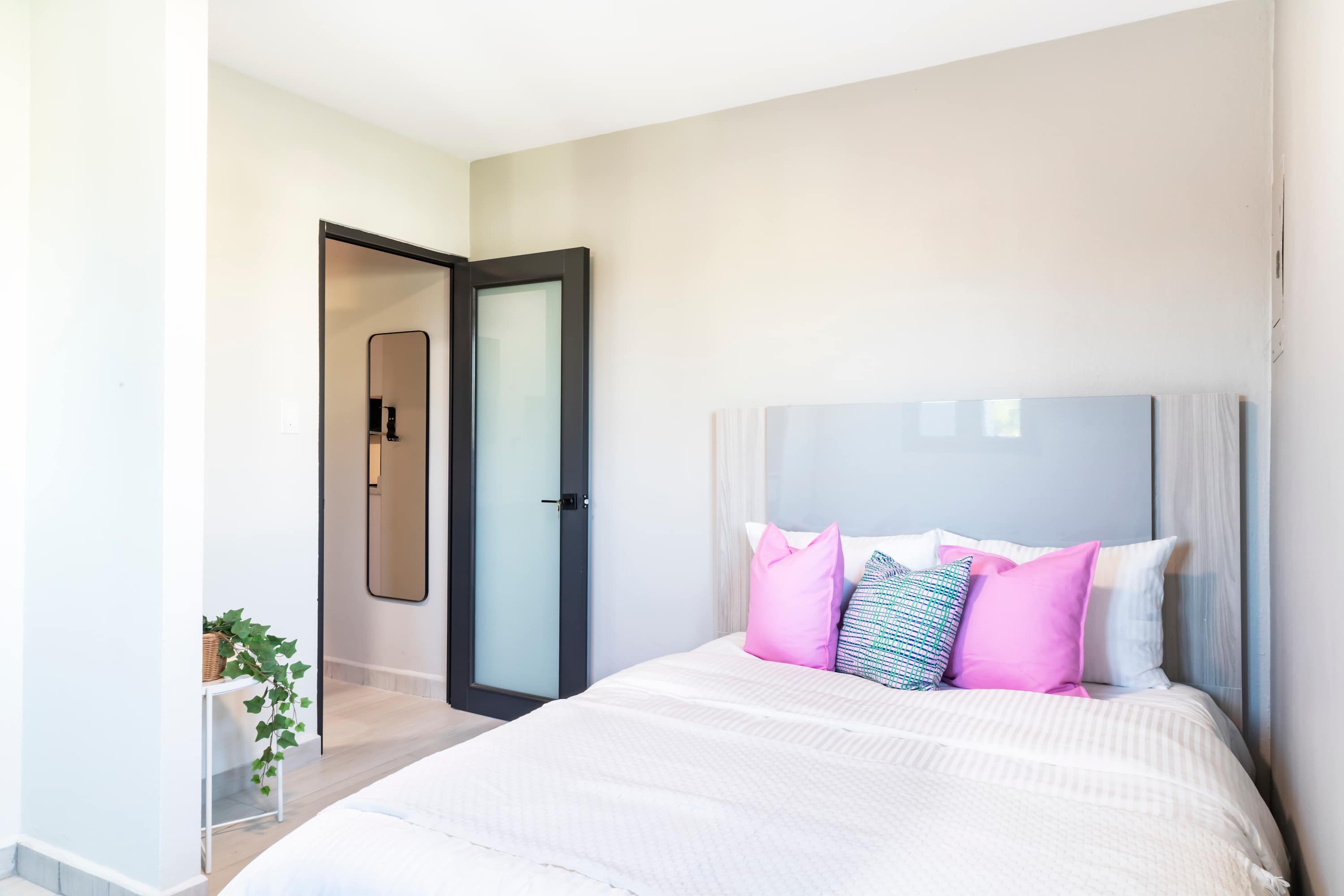Villas Del Mar Bldg 2 · 6 BR Beachfront Paradise - Property photo