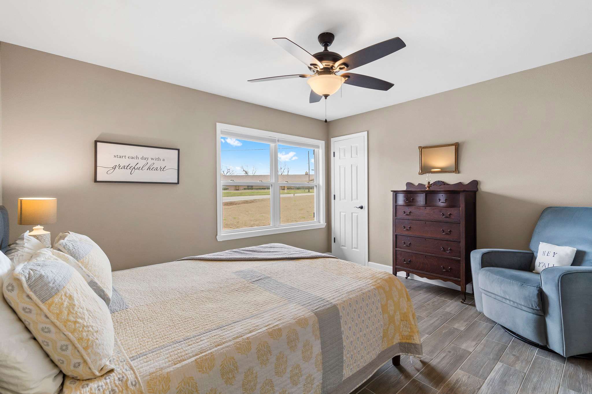 Queen Bed