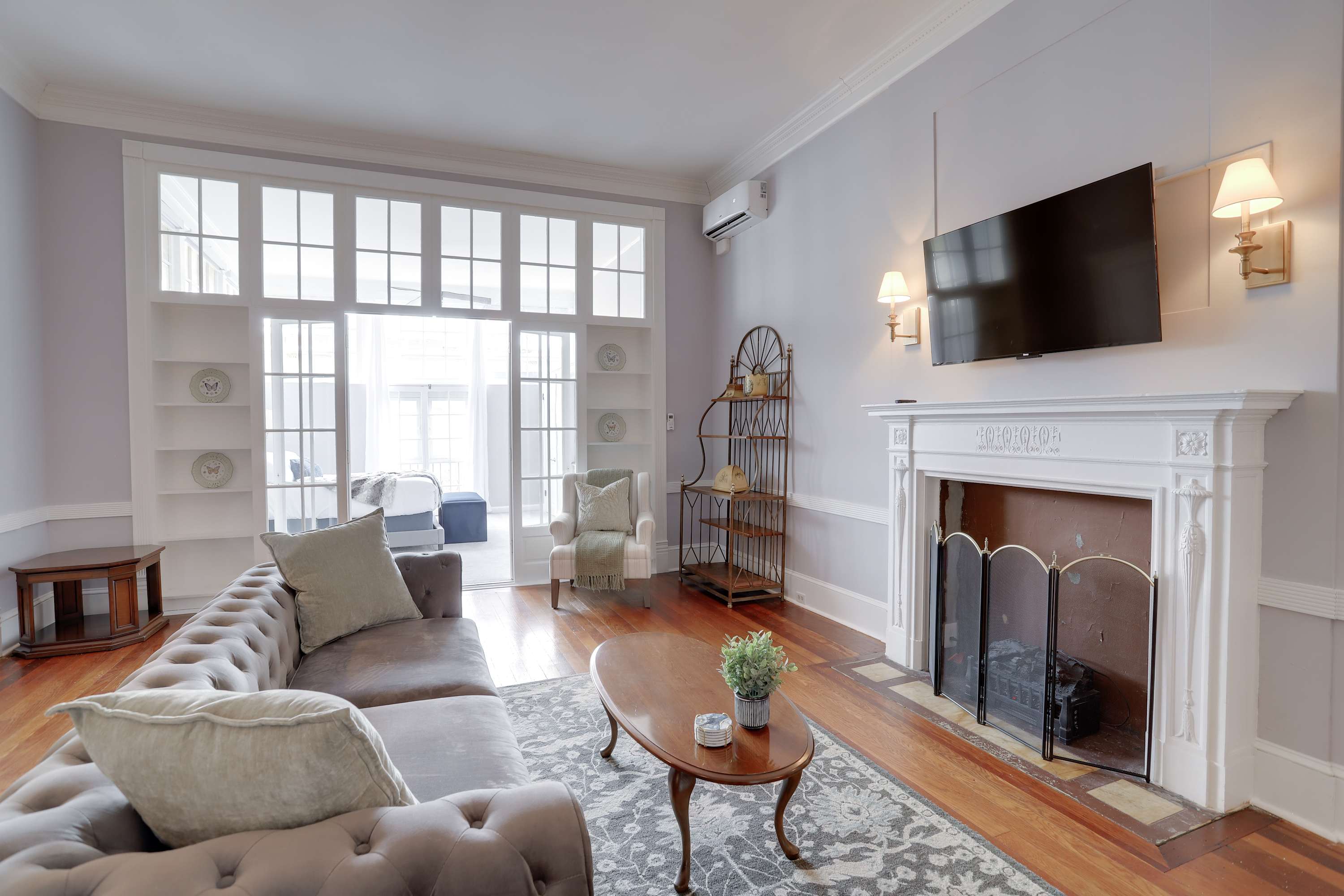 Sojourn 1717 19th | Sophisticated Urban Escape