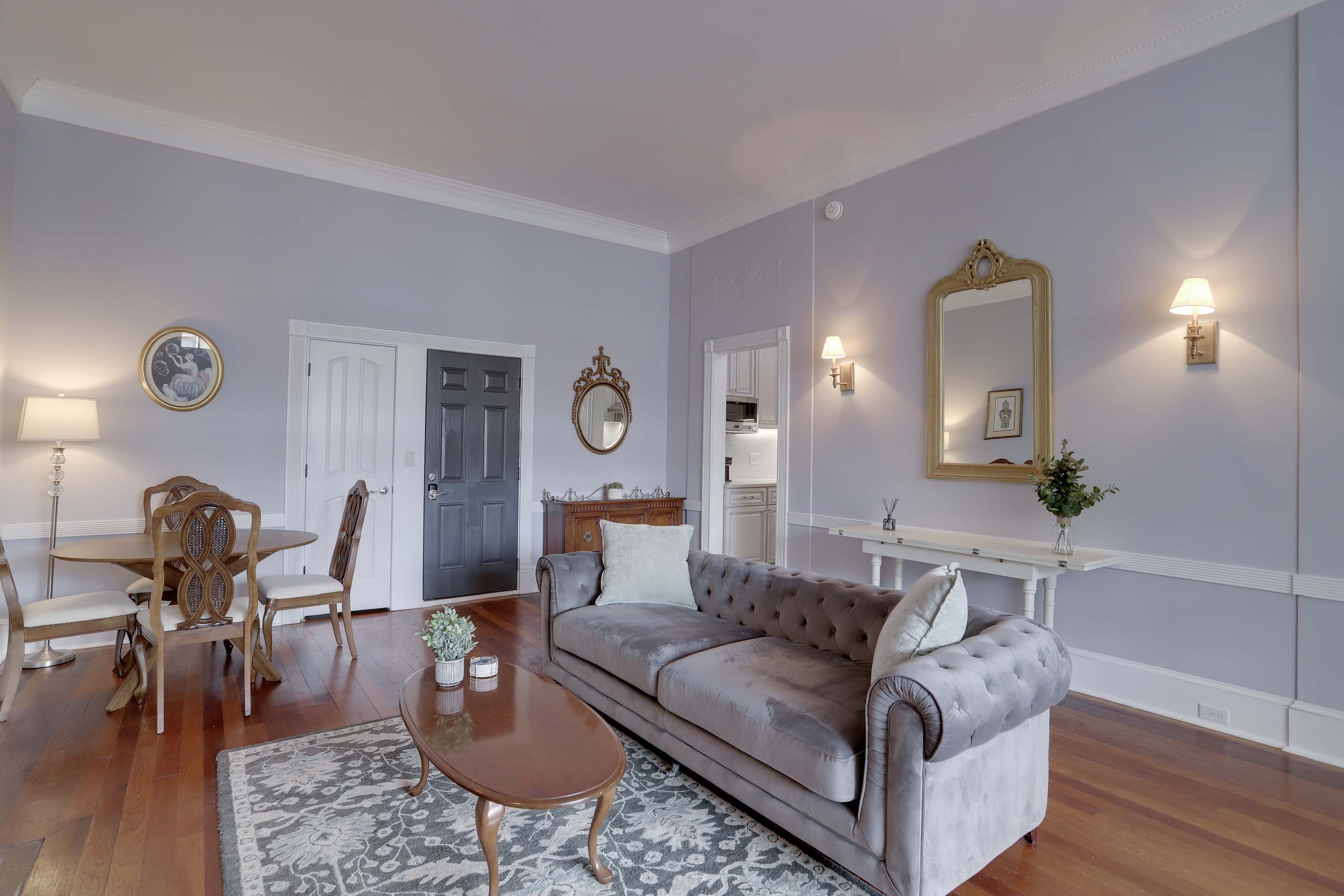 Sojourn 1717 19th | Sophisticated Urban Escape 2