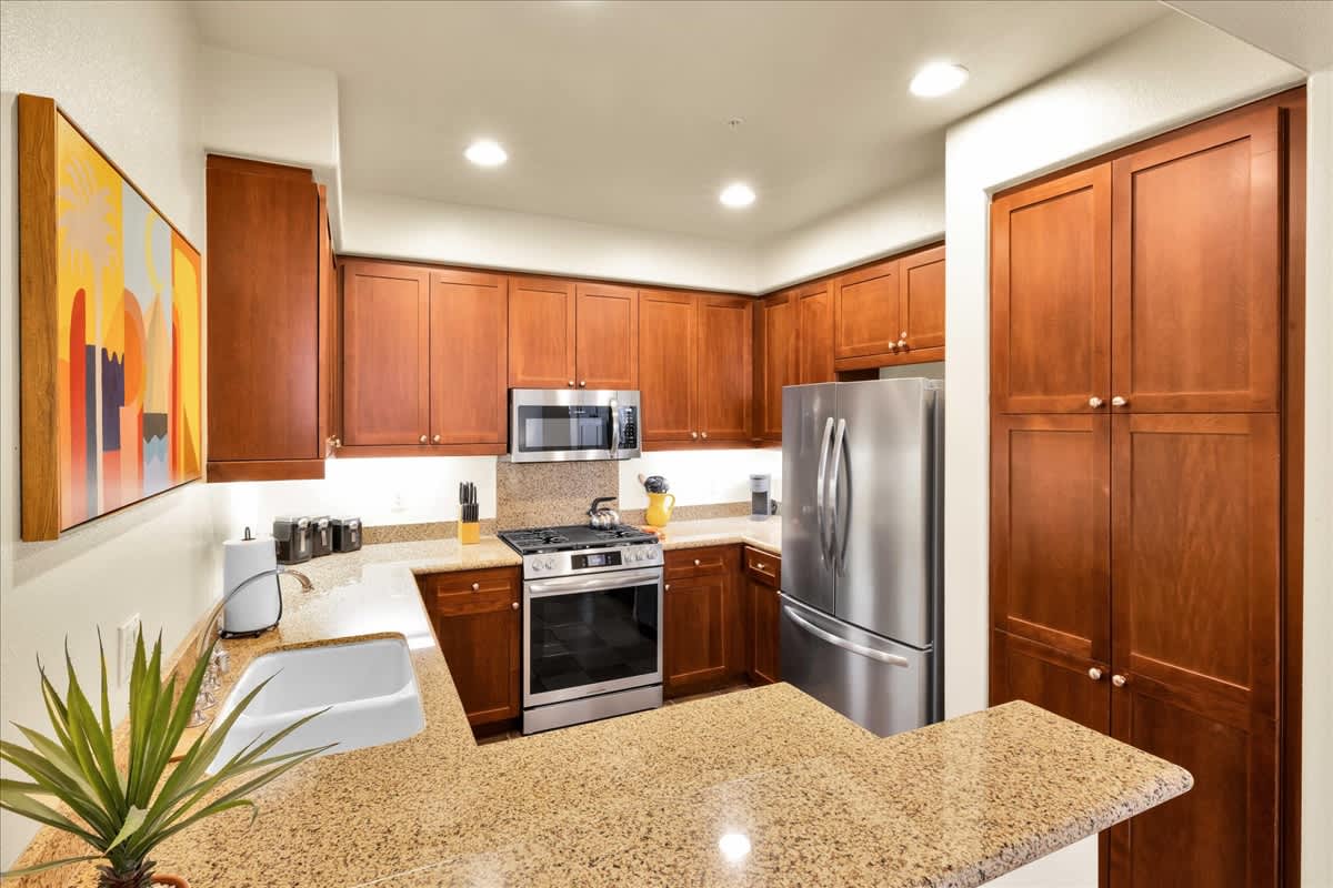 Ground Floor 1BR Legacy Villa #A - Photo 3