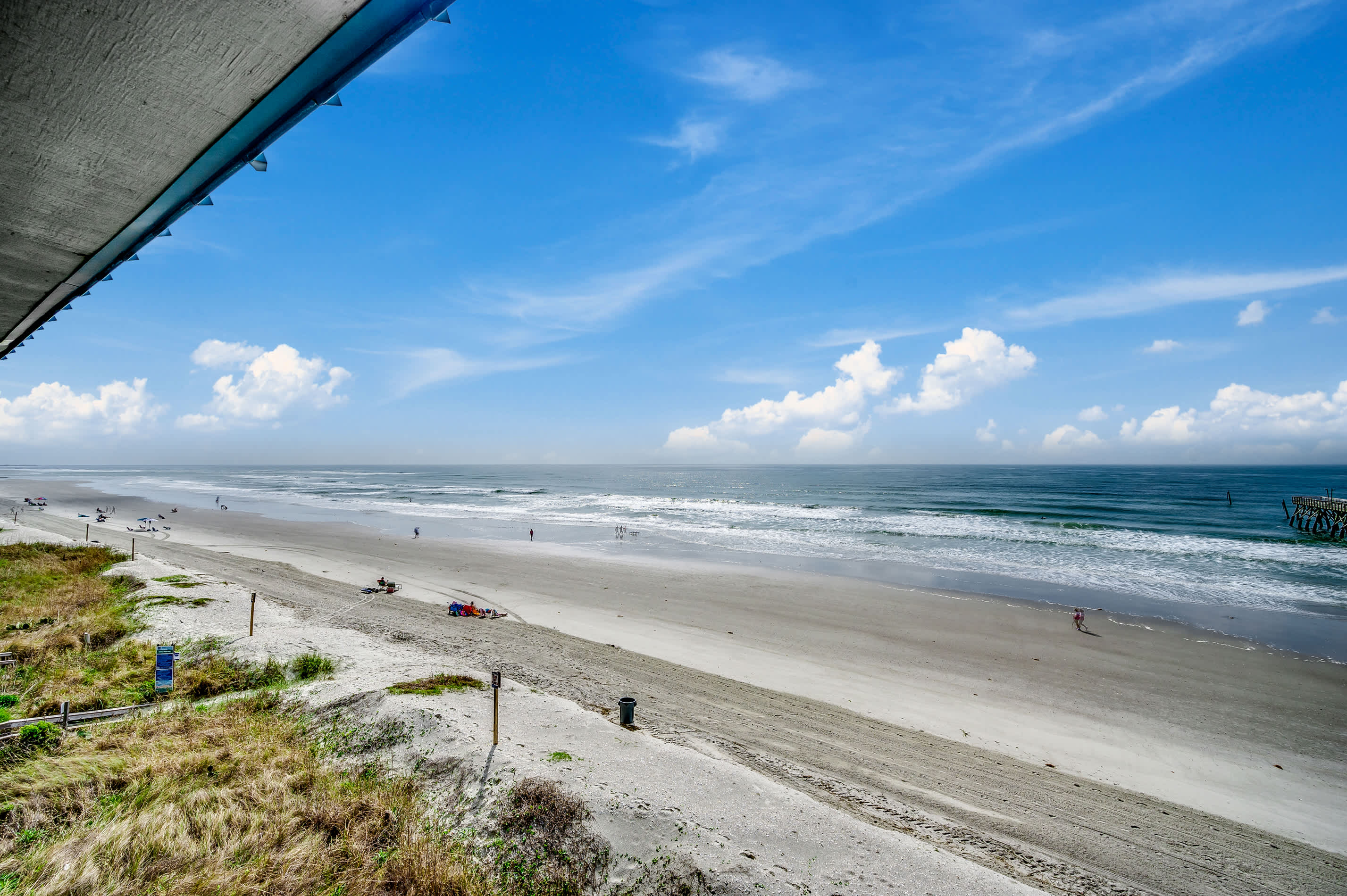 Drifty Daze Oceanfront Suite w Pool