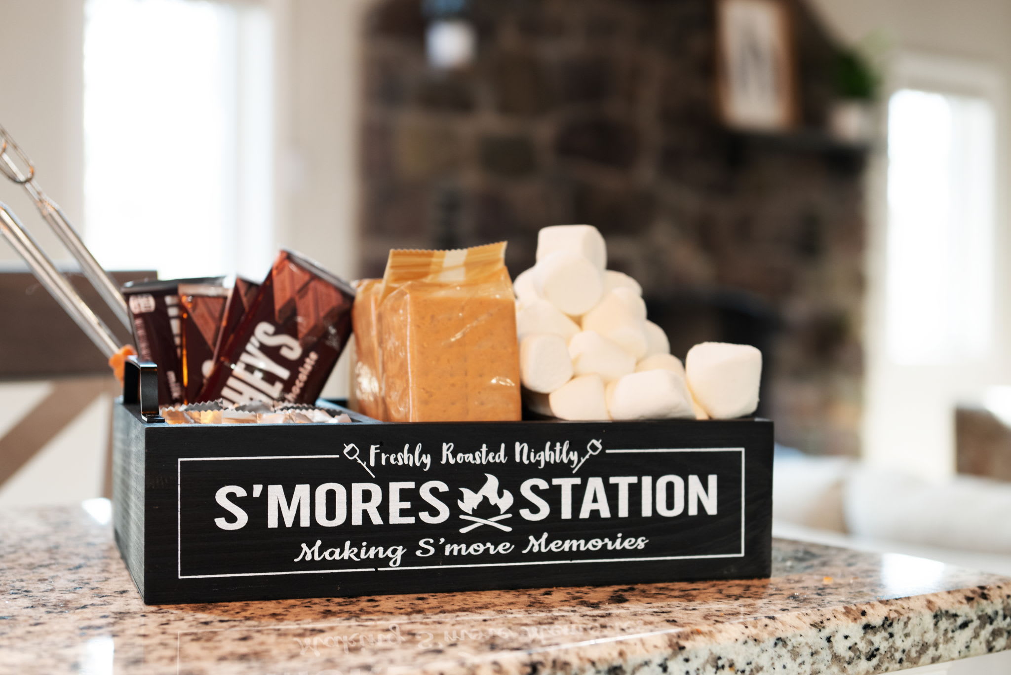 S’mores Station Delight
All the fixings for fireside fun are waiting for you. Just grab a seat and start roasting.