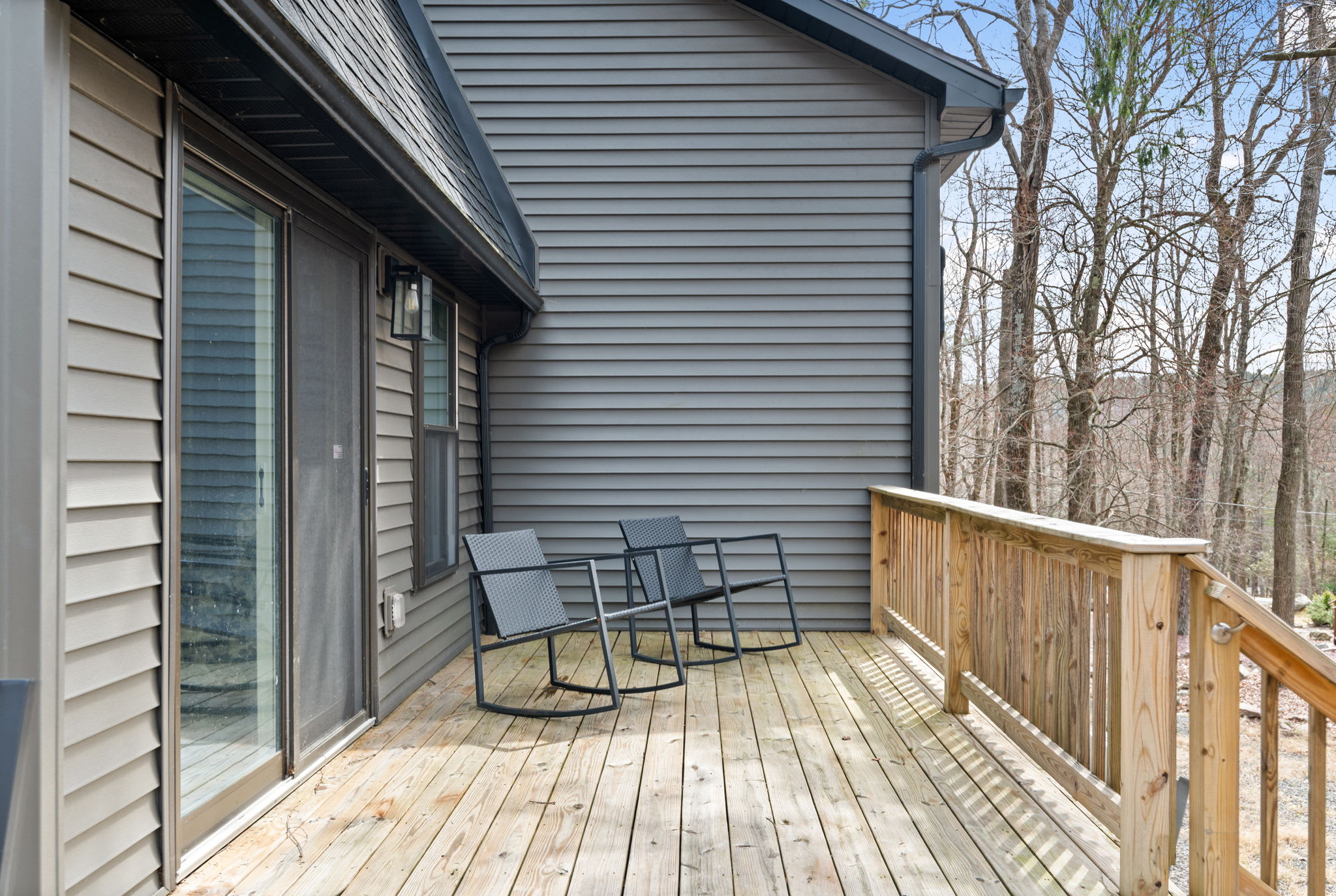 Quiet Morning Corner
A peaceful little nook off to the side, perfect for coffee, reading, or rocking with the sounds of nature.