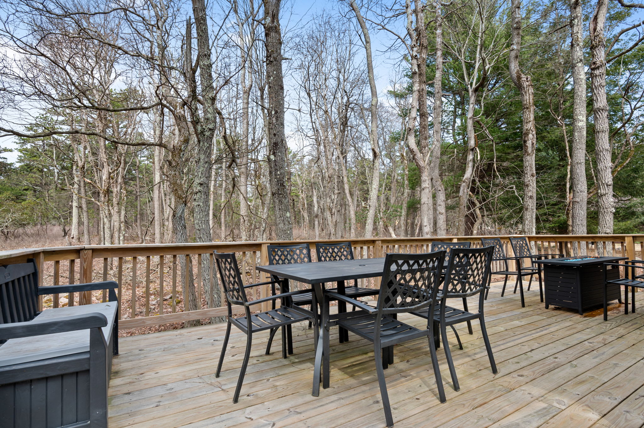 Dining in the Trees
Surrounded by tall trees, this dining area offers both shade and a peaceful escape from the world.