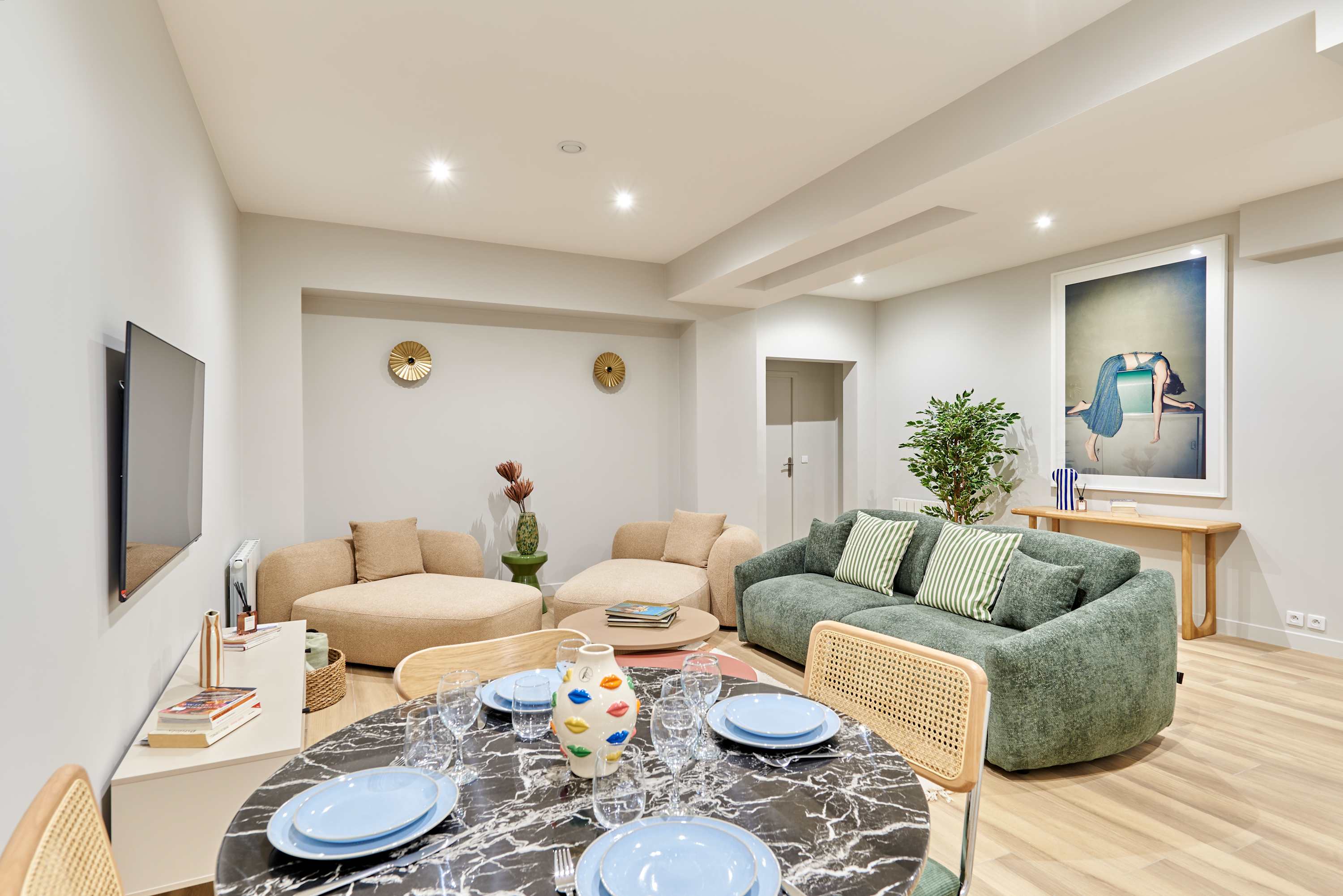 Superb New Apartement Center of Paris by Studio Prestige — Paris, Île-de-France — vacation rental