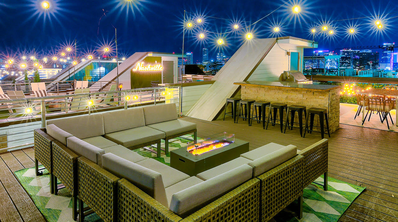 Premium Downtown Property! Amazing Rooftop 14 Beds — Nashville, TN — vacation rental