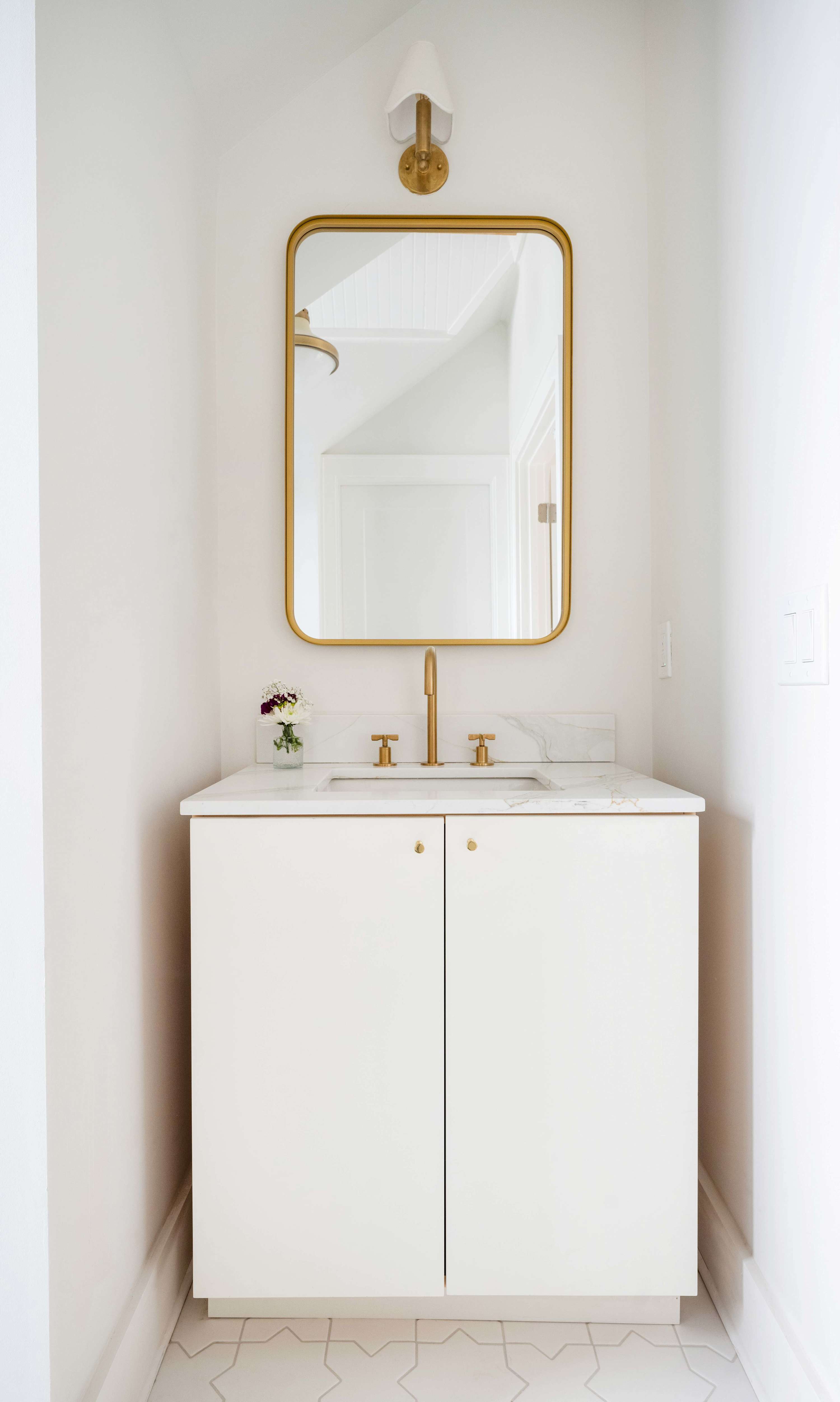 Bathroom #1: Walk-in Shower