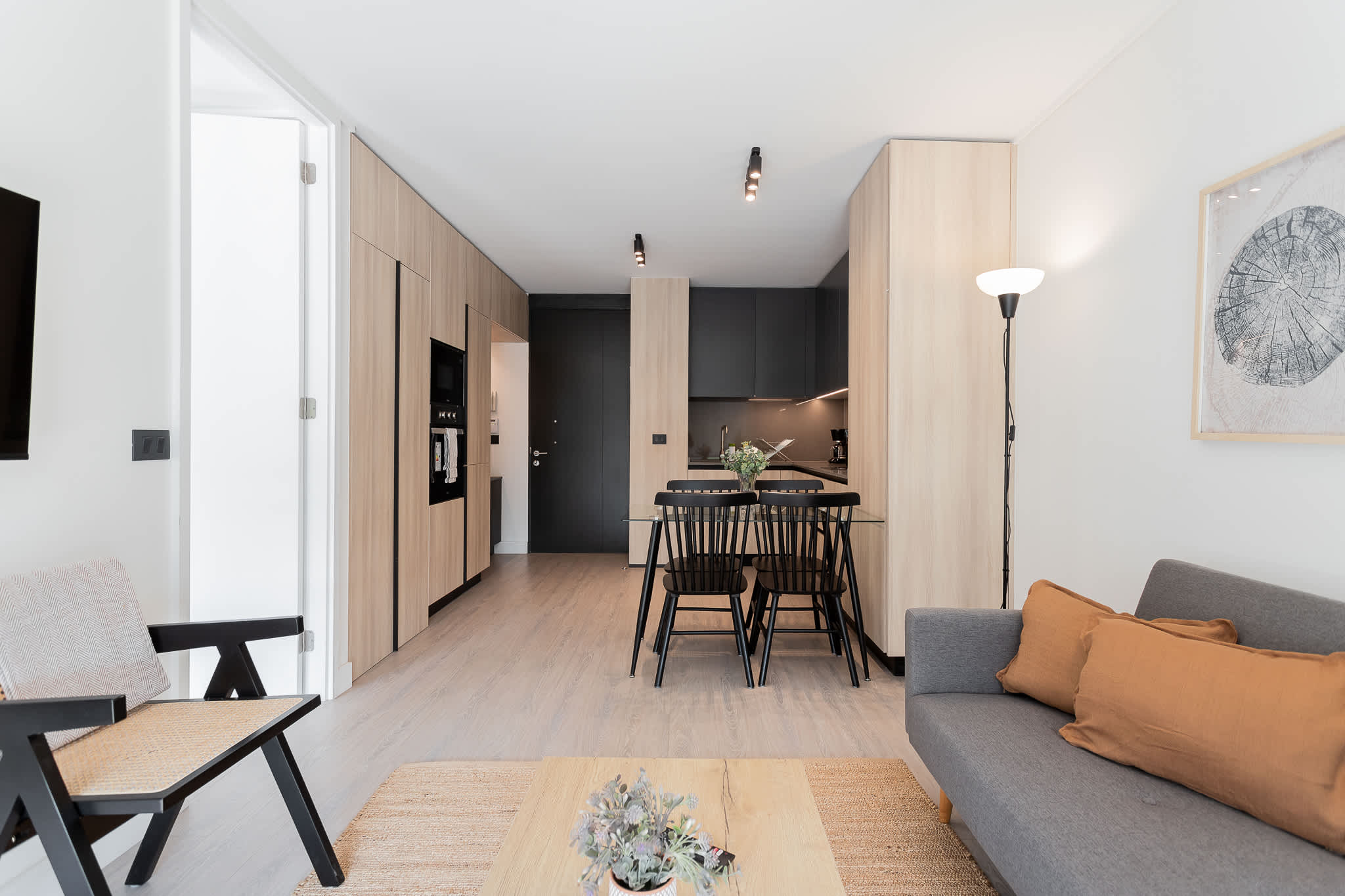Relax in this stylish and modern living area, perfect for unwinding after a day of exploring.
