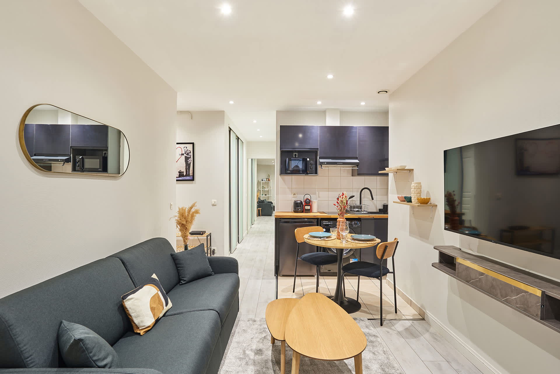 Spacious Studio Sacre Coeur-Montmartre — Paris, Île-de-France — vacation rental