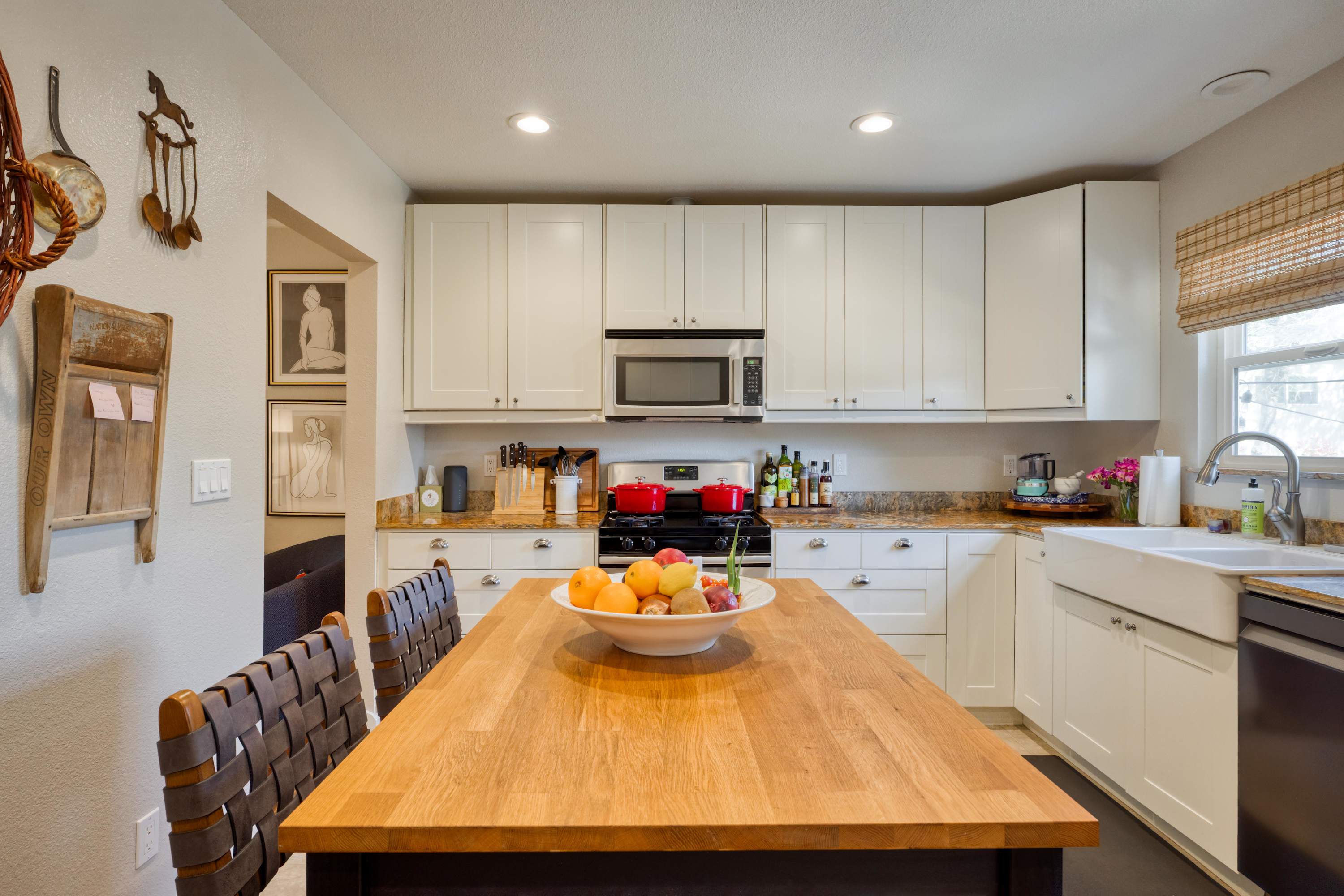Stylish Napa Home with Private Yard & Fire Pit - Picture 7