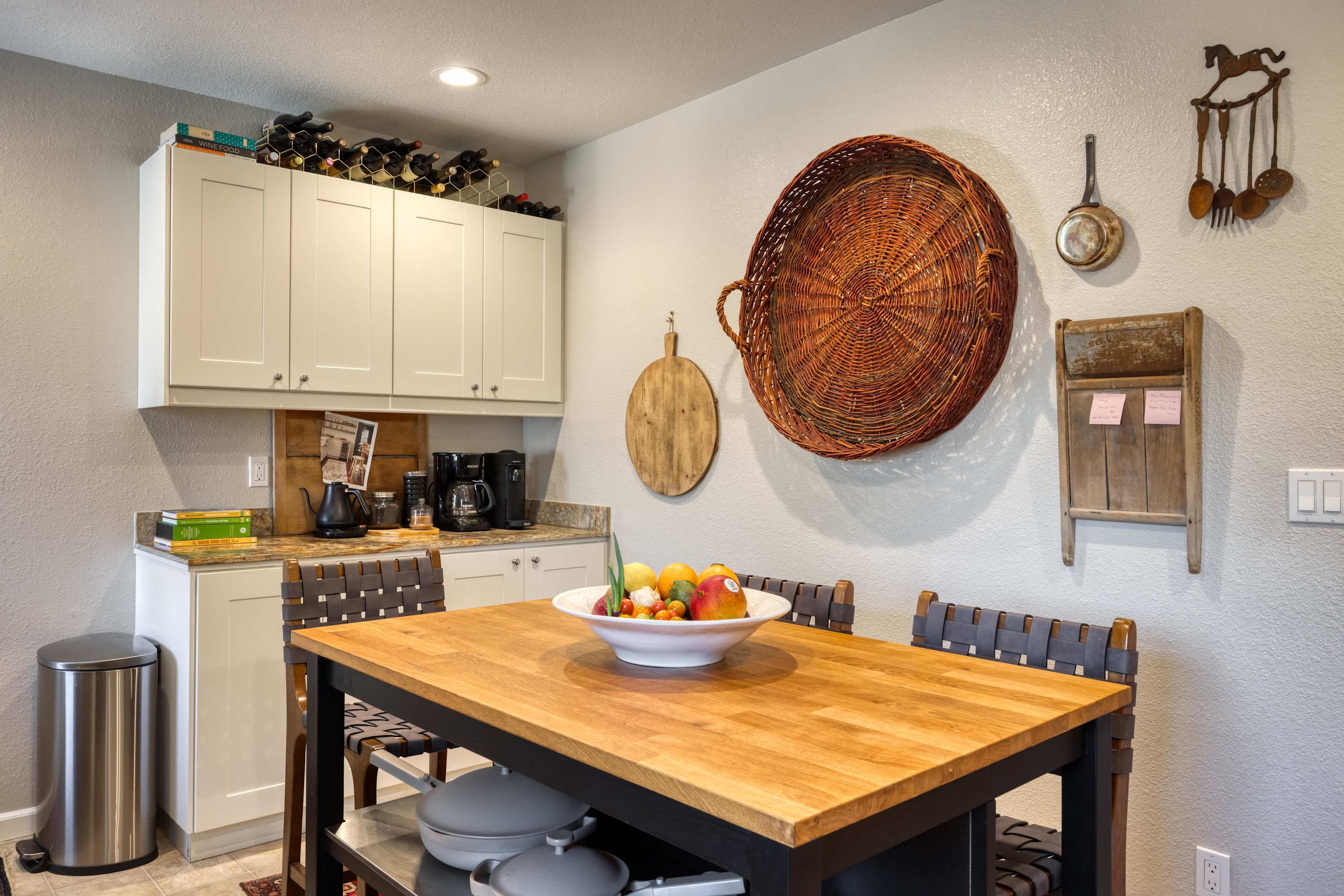 Stylish Napa Home with Private Yard & Fire Pit - Picture 14