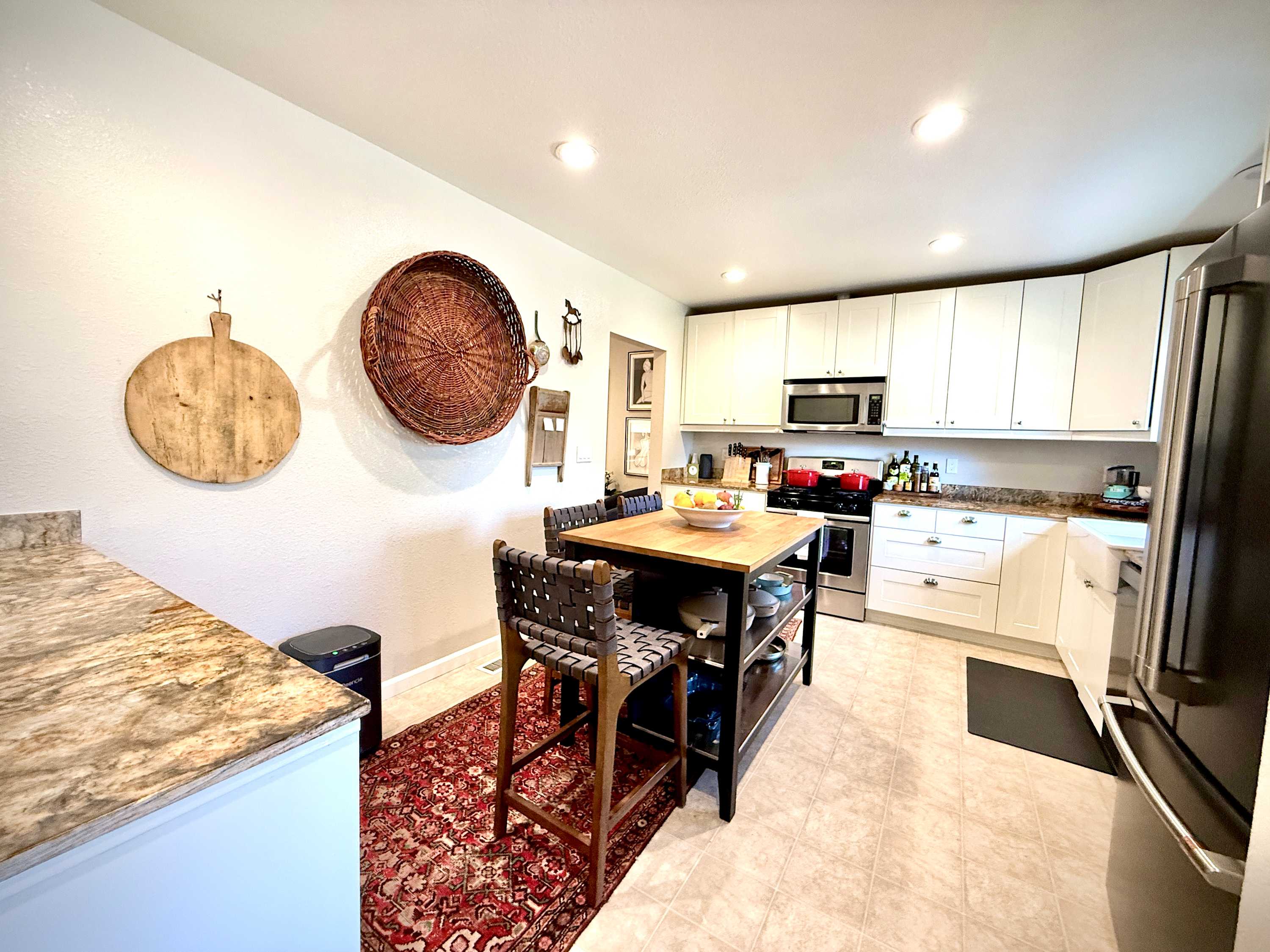 Stylish Napa Home with Private Yard & Fire Pit - Picture 16