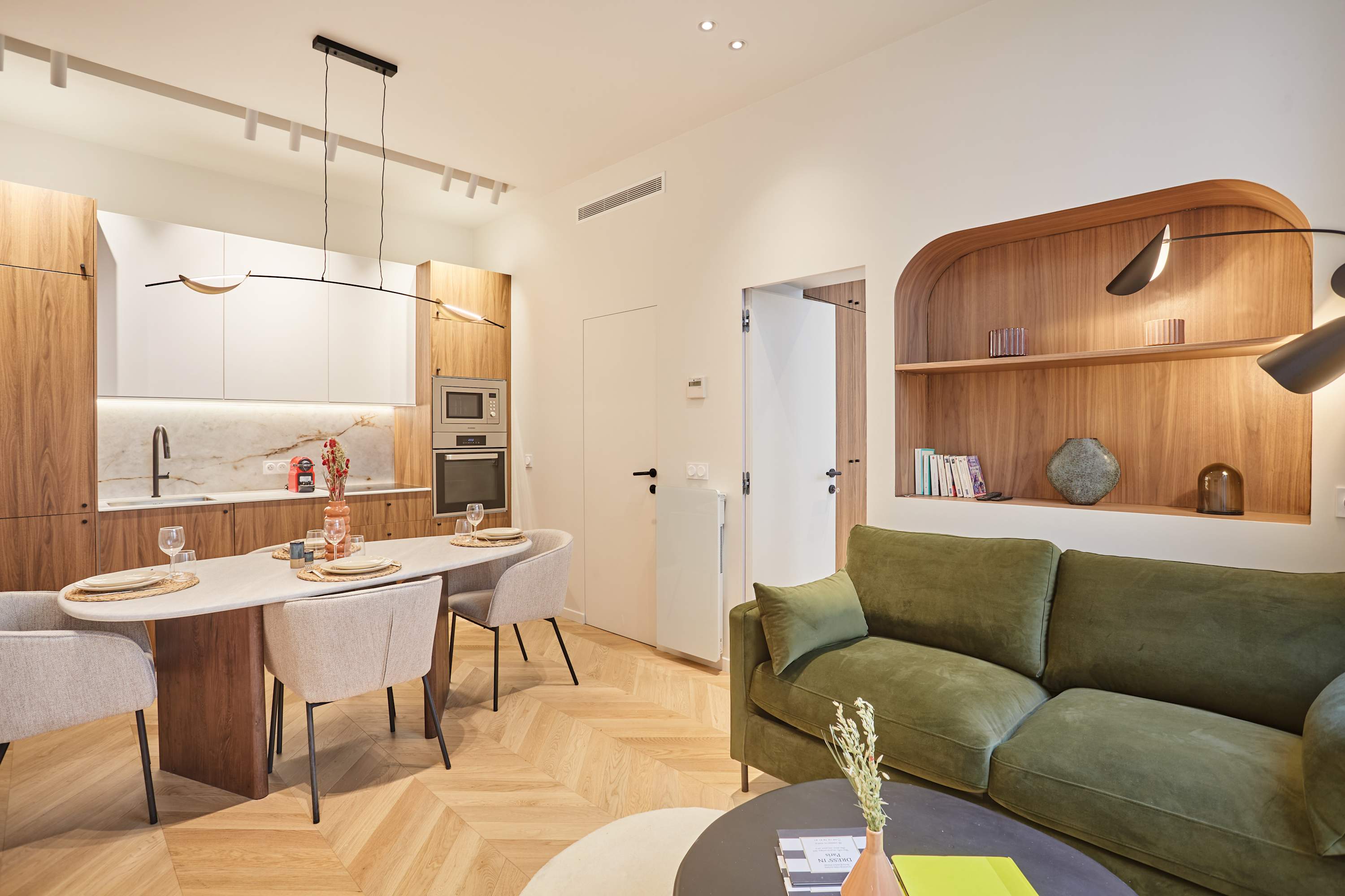 Superb AC Apartment Center of Paris — Paris, Île-de-France — vacation rental