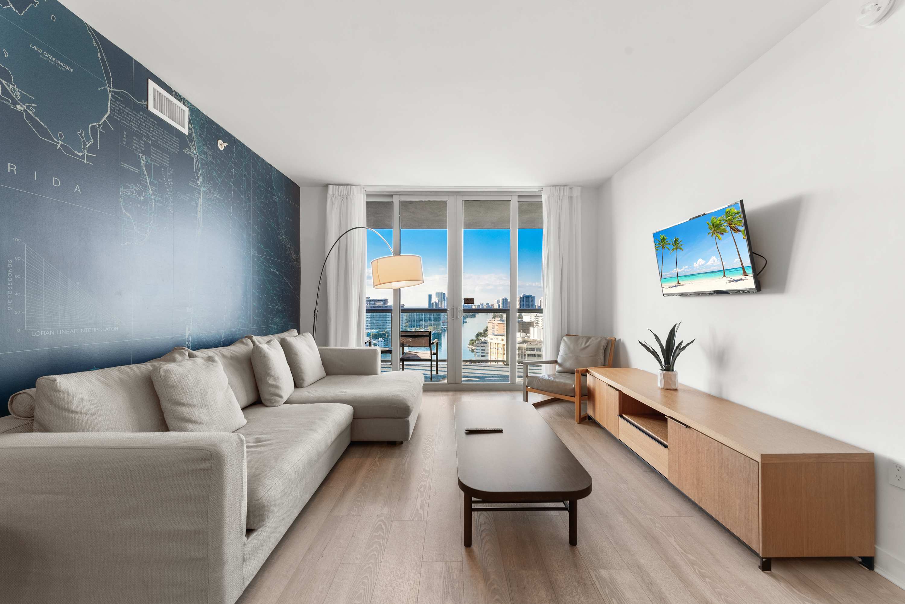 Spacious Coastal Retreat: Stunning Views, Pool, and Steps to the Beach 3