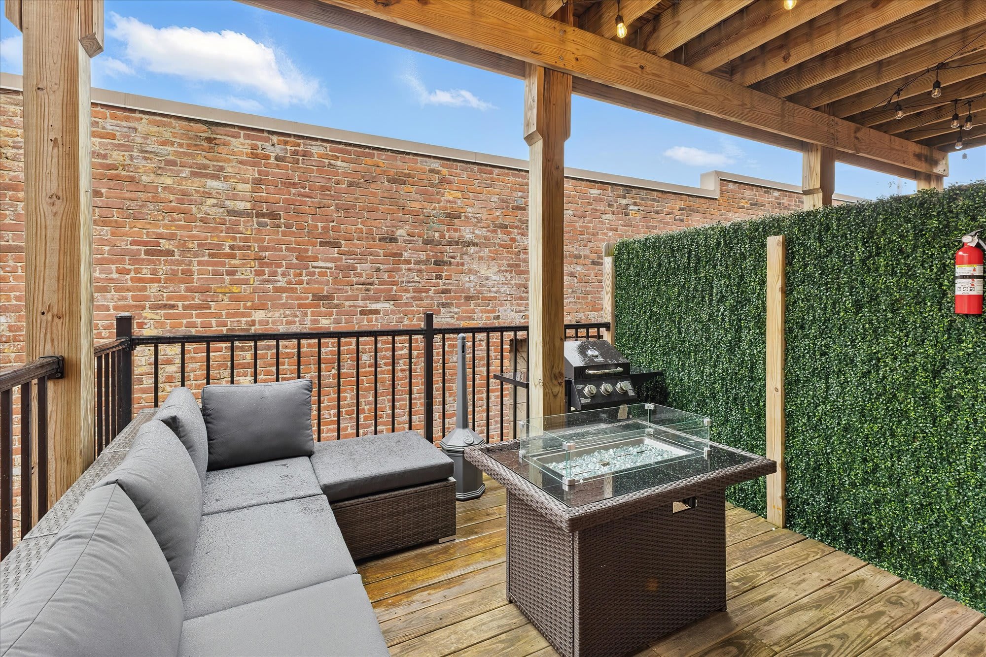 Downtown Indy with Fire Pit and Free Parking — Indianapolis, IN — vacation rental
