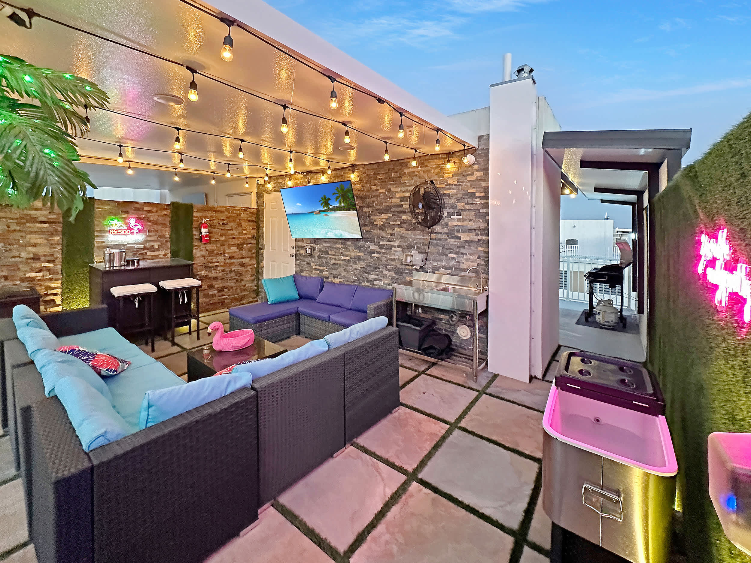 Restful Posturepedic Beds enjoy Luna Sky BBR BBQ