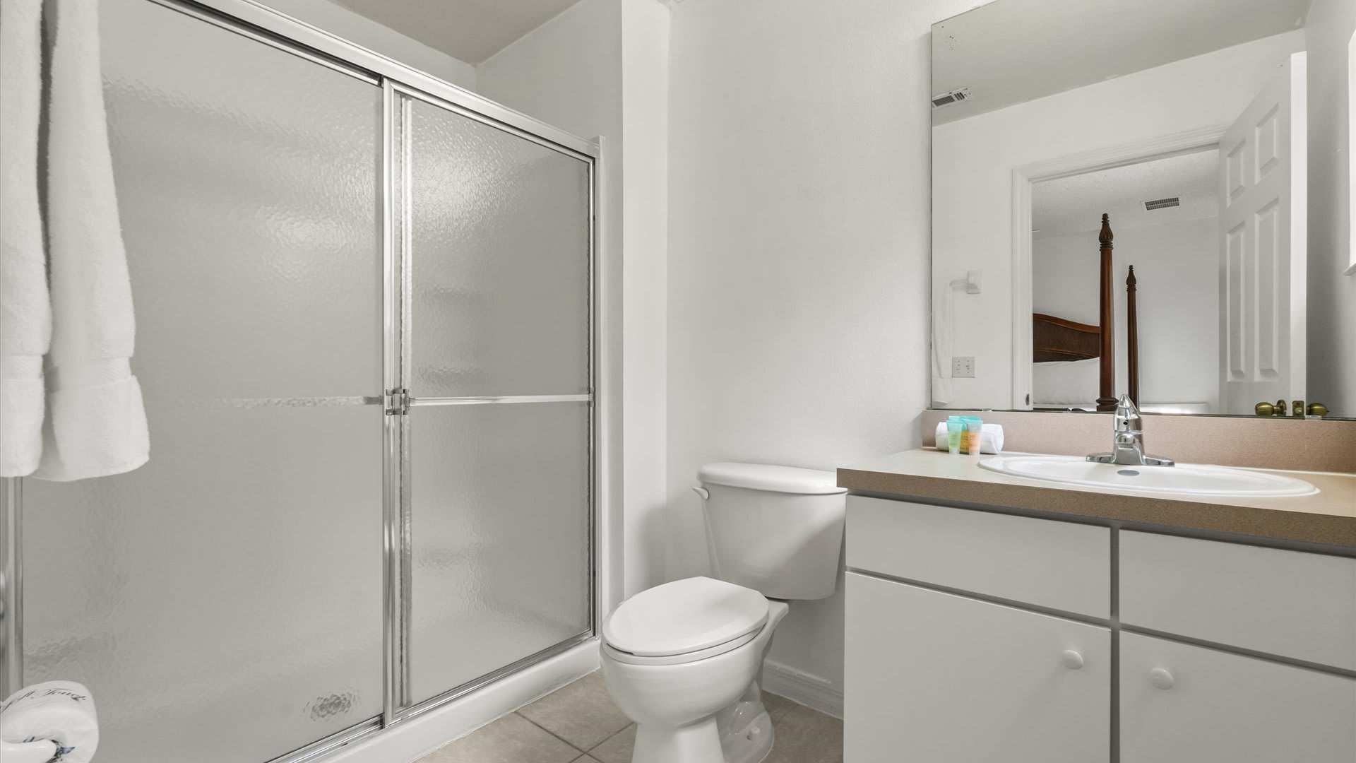 King bedroom en-suite bathroom with standing shower