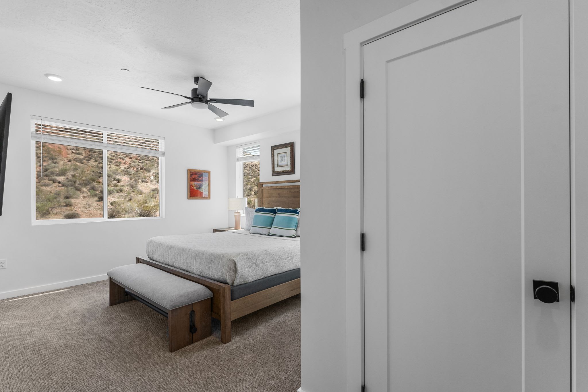 Touch of Class - 5BR - Private Hot Tub & Near Zion