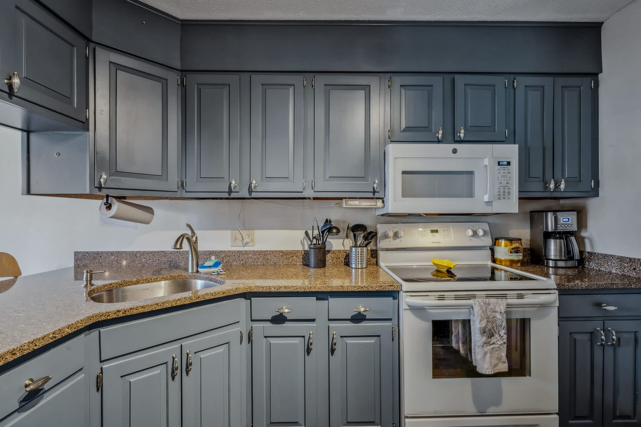 Fireplace, Game Room, Corner Condo | Sugar Hill 3E