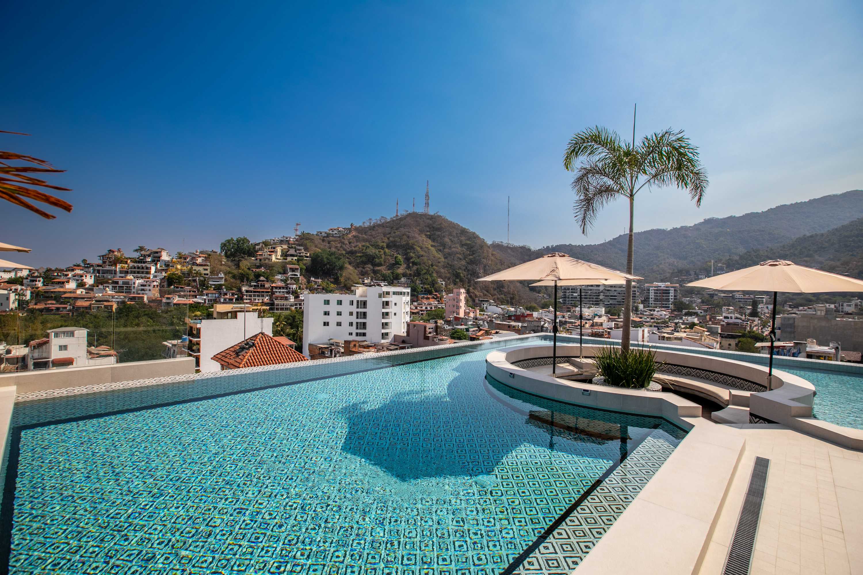 Incredible JD-Oasis Condo