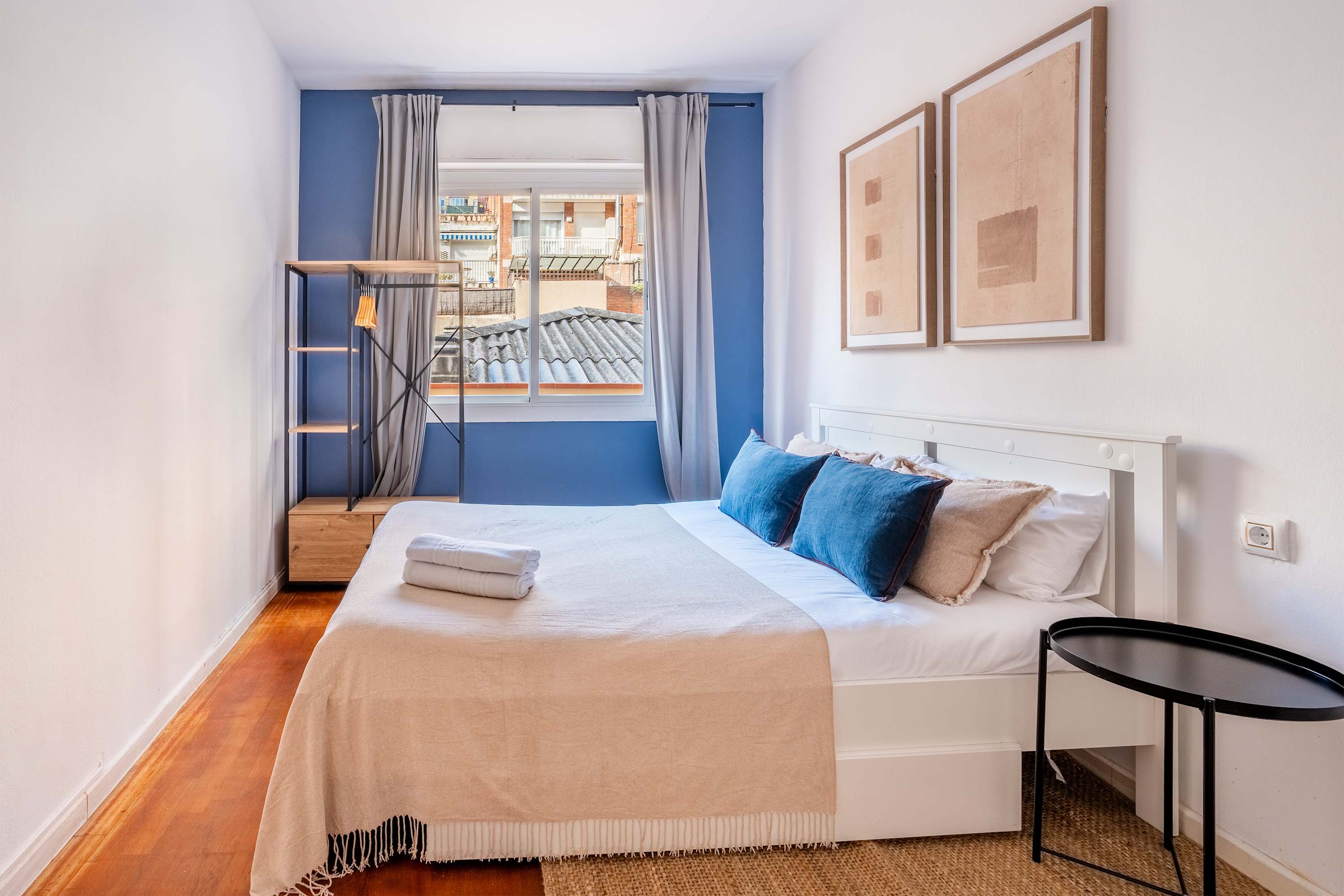 4-bedroom Apartment in Sagrada Familia! — Barcelona, Catalunya — vacation rental