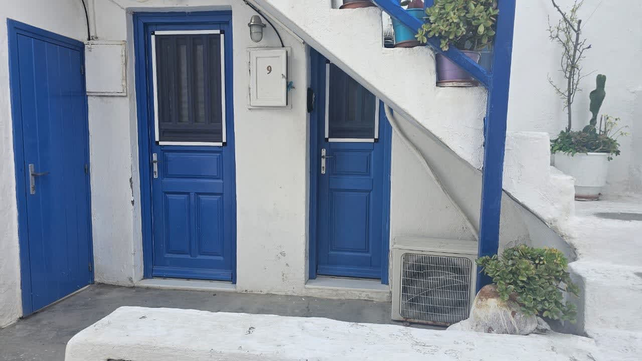 Central Mykonos Chora Studio next to everything in Mykonos — photo 4